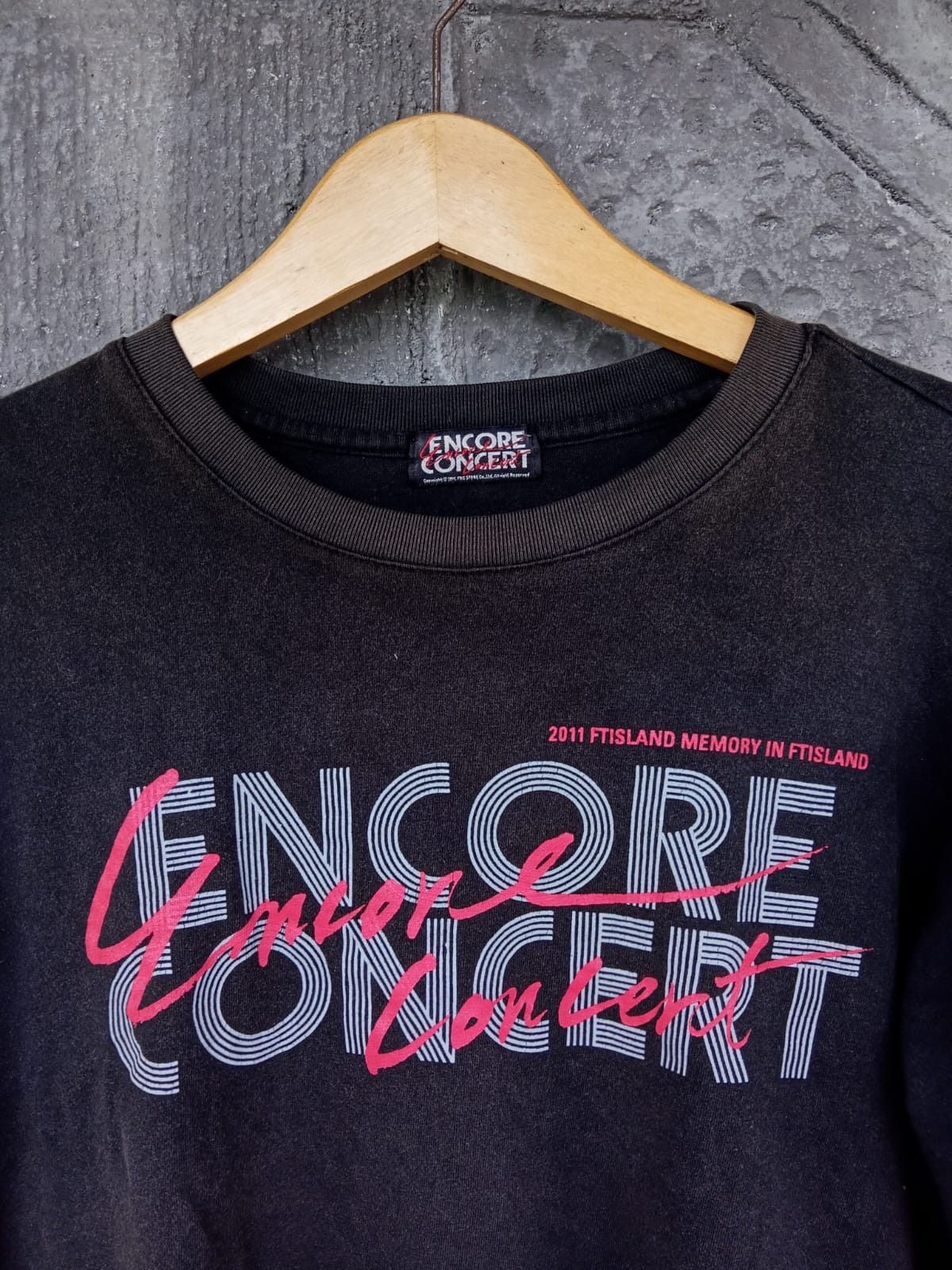 Japanese Brand Oversized FT Island Concert T-shirt Black Size US M / EU 48-50 / 2 - 4 Thumbnail