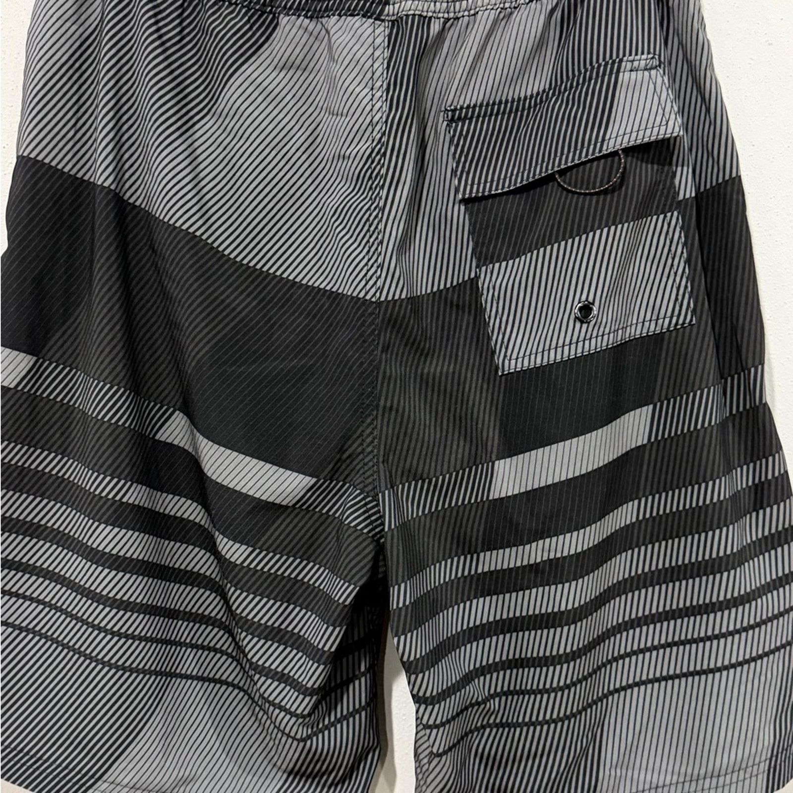 Spyder Spyder Men's Black and Gray Swim Shorts Size XL Size US 38 / EU 54 - 2 Thumbnail