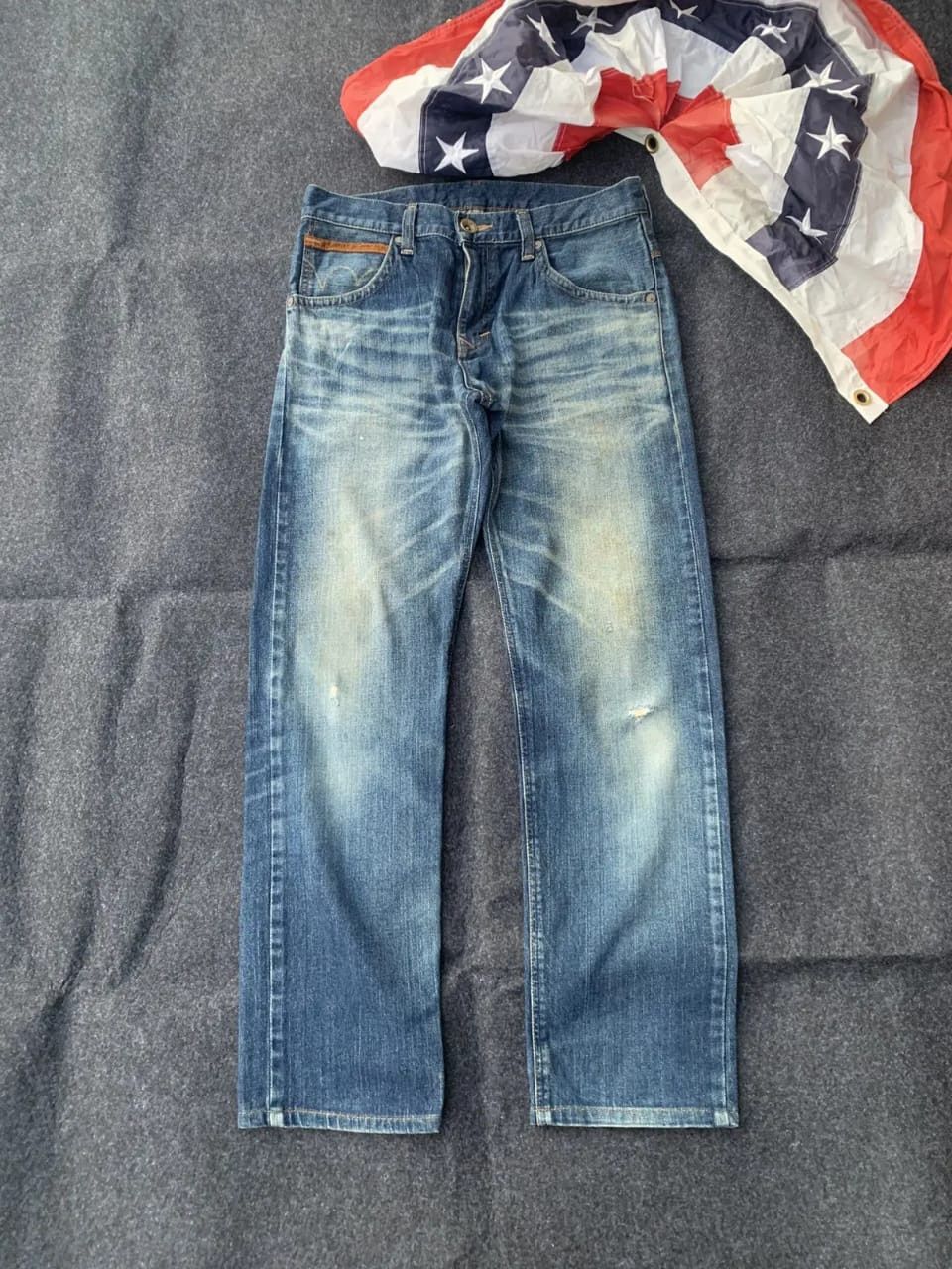 Edwin Distressed Edwin Vintage Denim – Faded Blue Wash Size US 32 / EU 48 - 1 Thumbnail