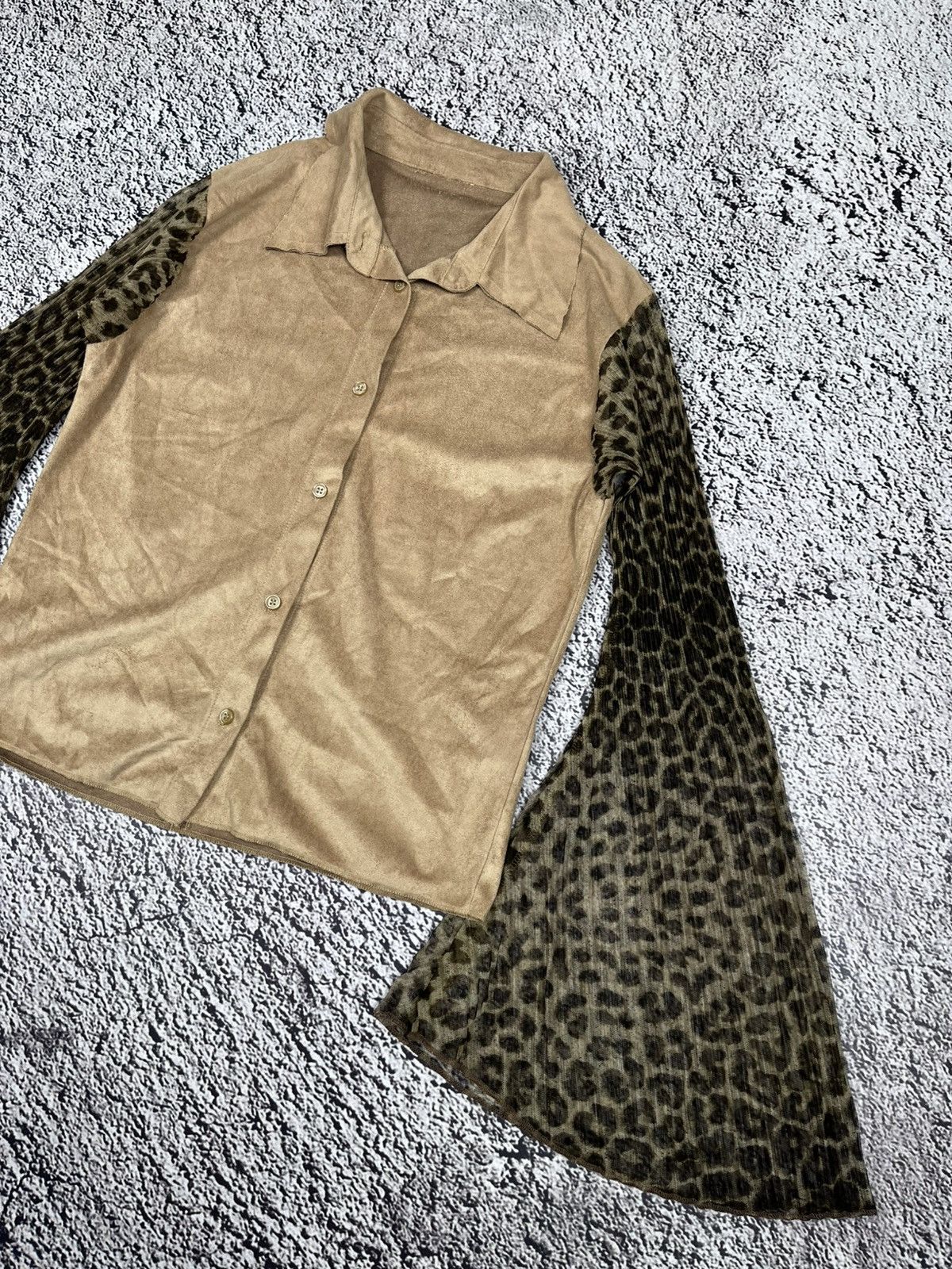 Japanese Brand Vintage Y2K Glamour flare leoprad sleeve luxury shirt Size M / US 6-8 / IT 42-44 - 3 Thumbnail