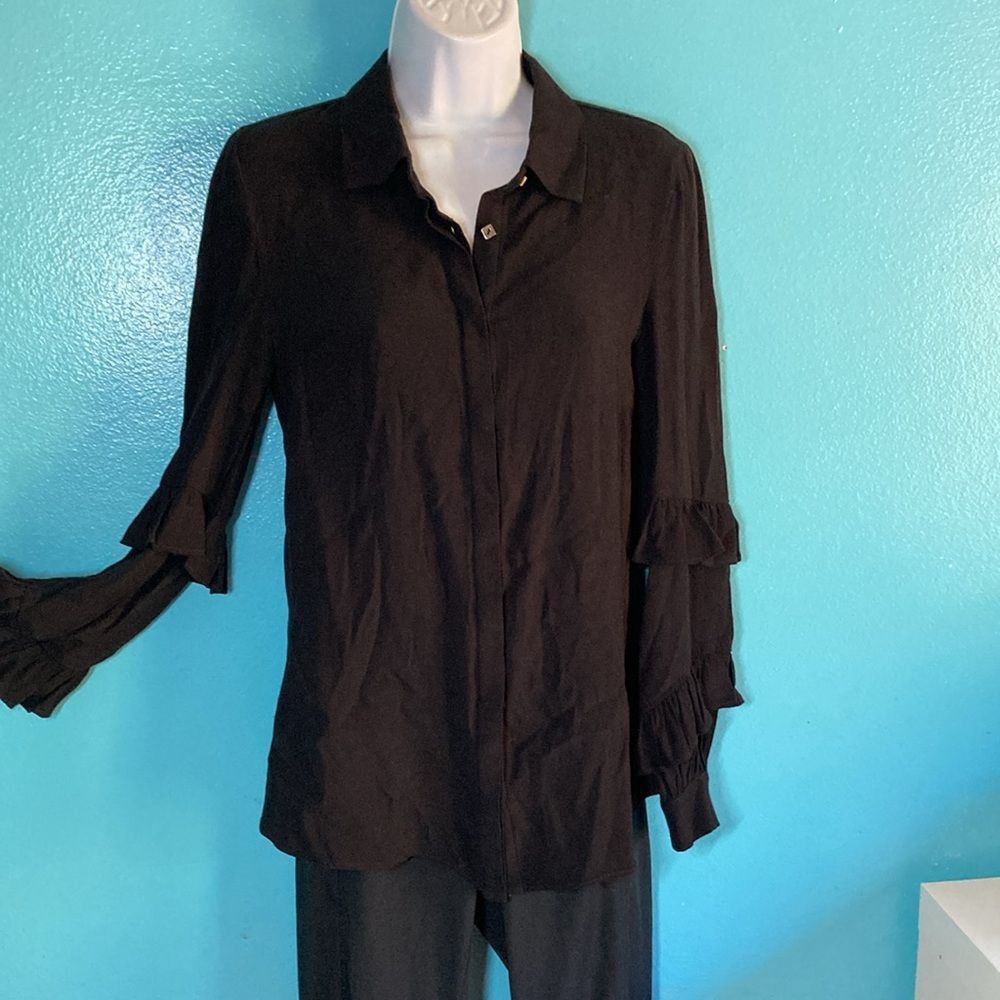 Rebecca Vallance Size 2 Black Blouse Ruffle Sleeve Button Fr