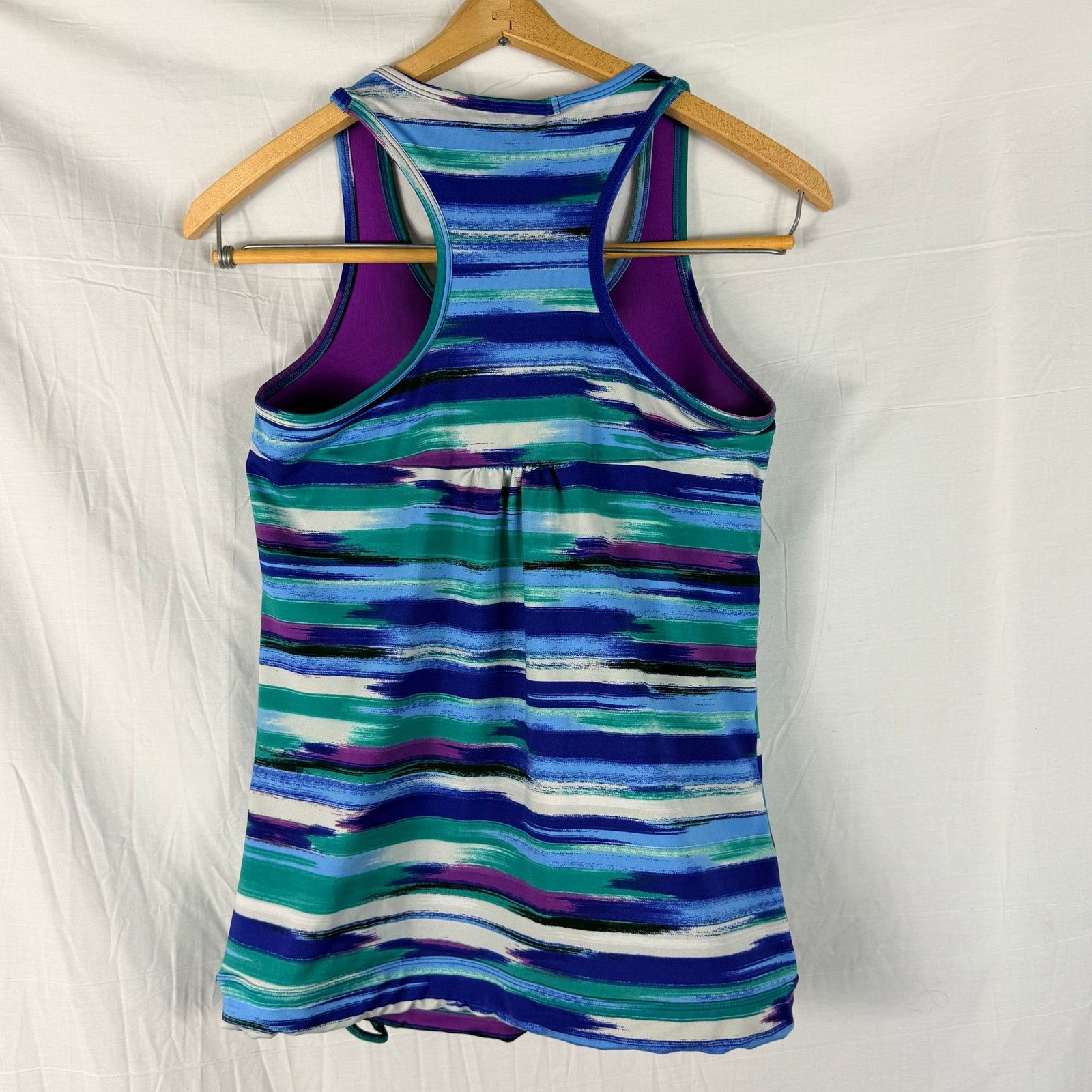 Athleta Athleta Tinker Tank S Blue/Green Print Built in Bra 581409 Size S / US 4 / IT 40 - 7 Thumbnail