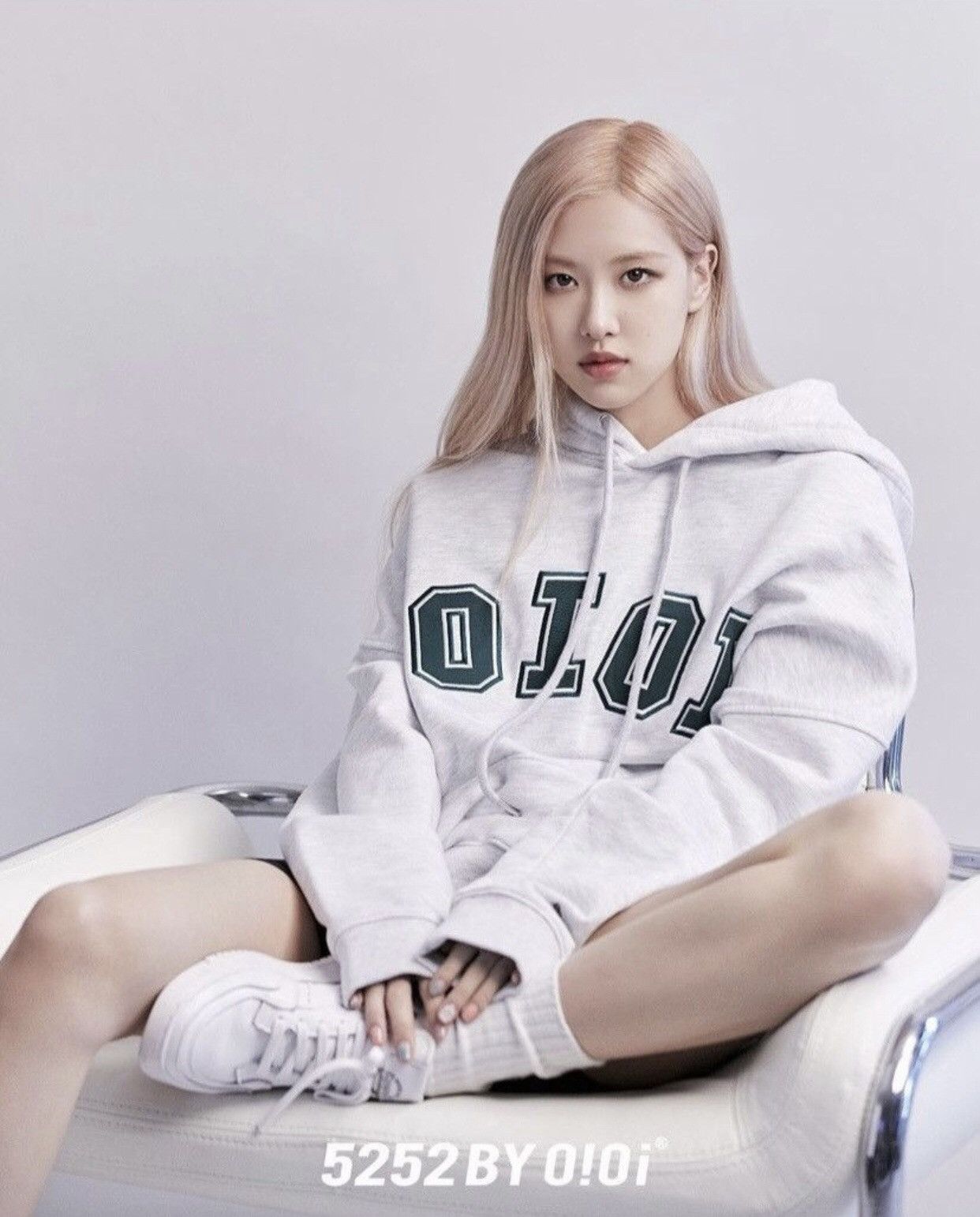 Japanese Brand OIOI HOODIE BY 5252 ROSE BLACKPINK EMBROIDERY SPELLOUT BAGGY Size US M / EU 48-50 / 2 - 7 Thumbnail