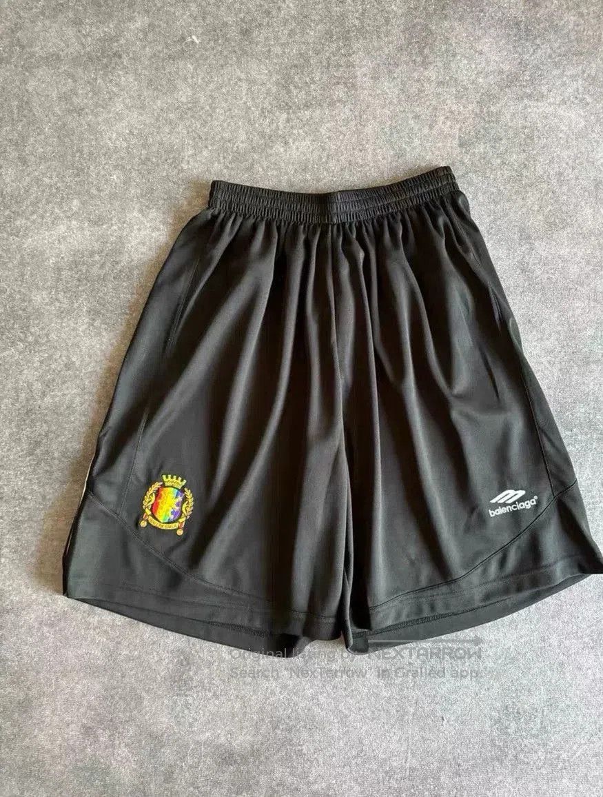 Balenciaga Balenciaga 23FW Man Utd Collaboration Shorts XS. Size US 28 / EU 44 - 1 Thumbnail