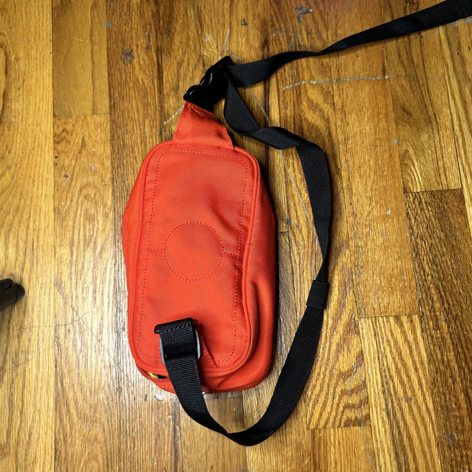 LEGO LEGO Red Brick-Inspired Crossbody Bag - Build Your Style! Size ONE SIZE - 4 Thumbnail