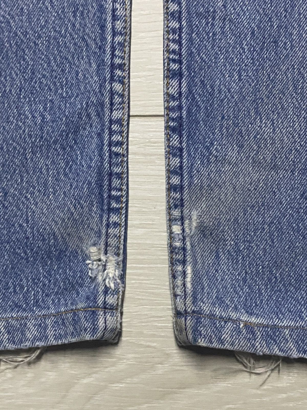 Levi's Vintage Levis 501 90s Distressed ButtonFly Jeans Size US 32 / EU 48 - 15 Thumbnail