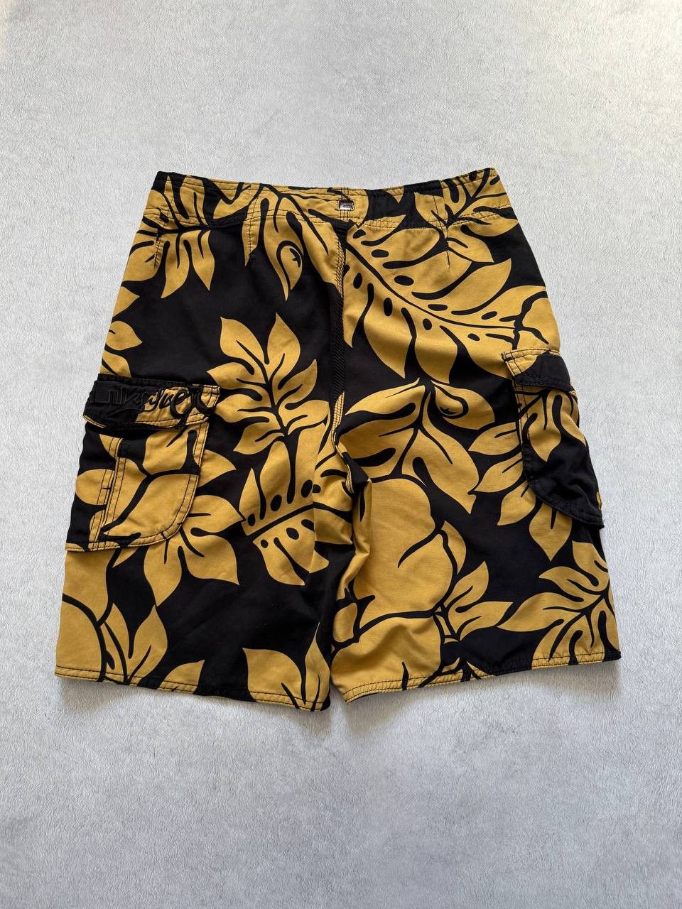 Quiksilver Vintage Y2K Quiksilver surf cargo shorts size S Size US 30 / EU 46 - 2 Thumbnail
