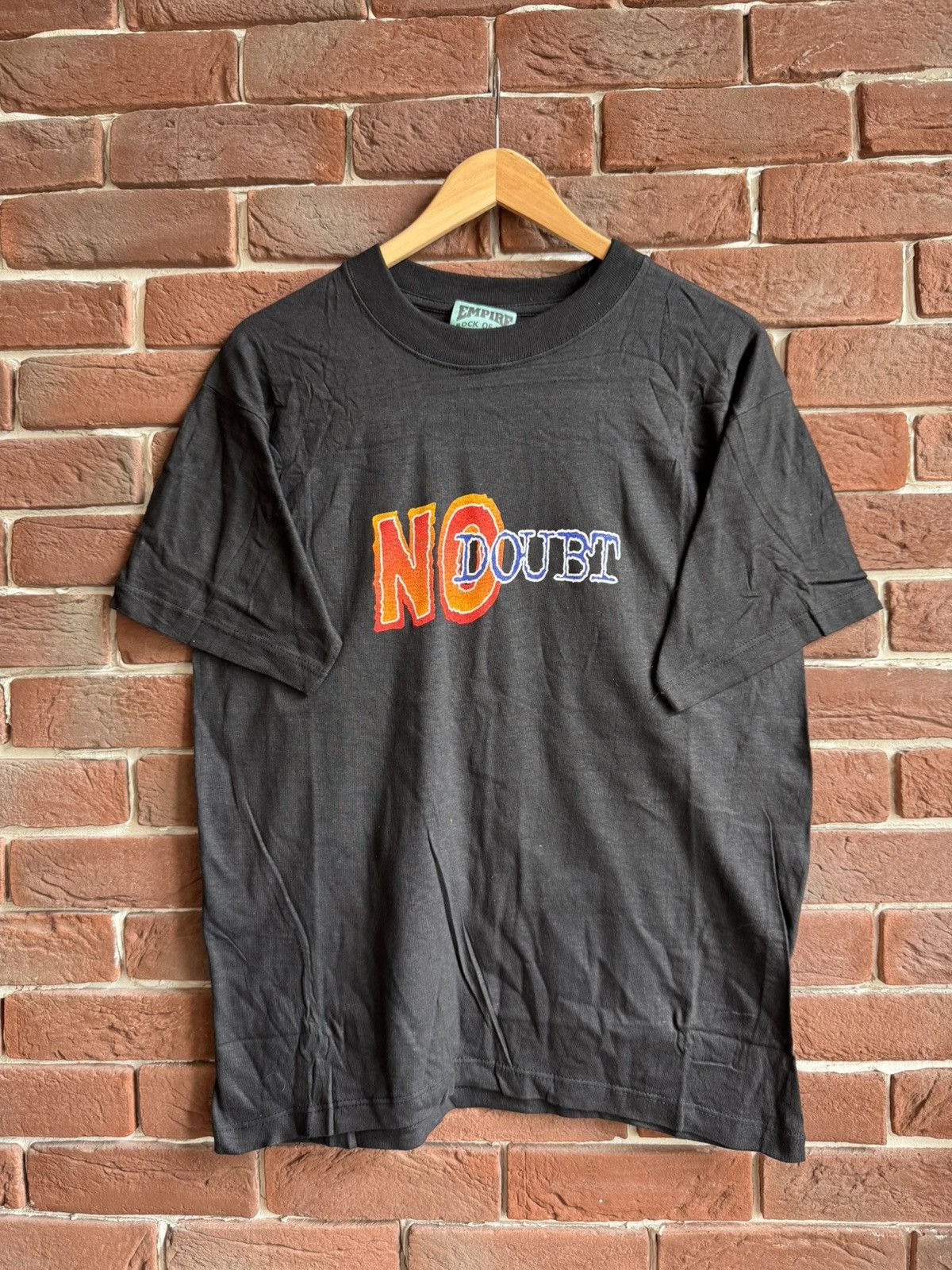 Band Tees Vintage 1990s No Doubt Tragic Kindom Rock Band Tee 90s Size US L / EU 52-54 / 3 - 2 Thumbnail
