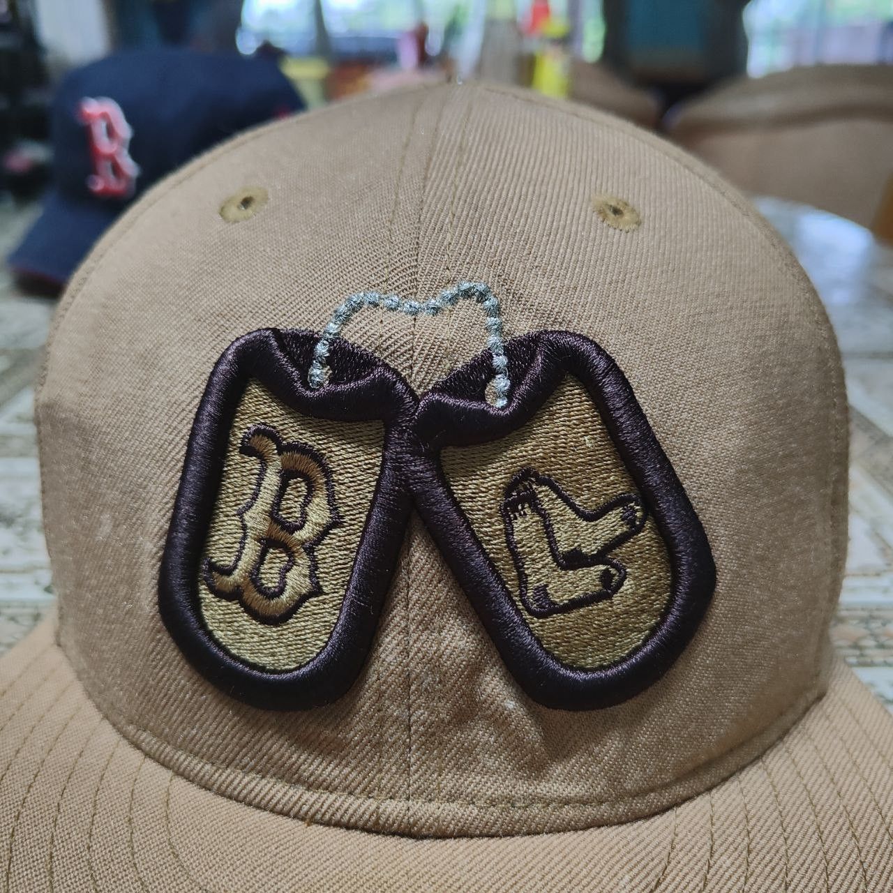 New Era Vintage 00s New Era 59Fifty MLB Boston Red SOX Military Dog Size ONE SIZE - 2 Thumbnail