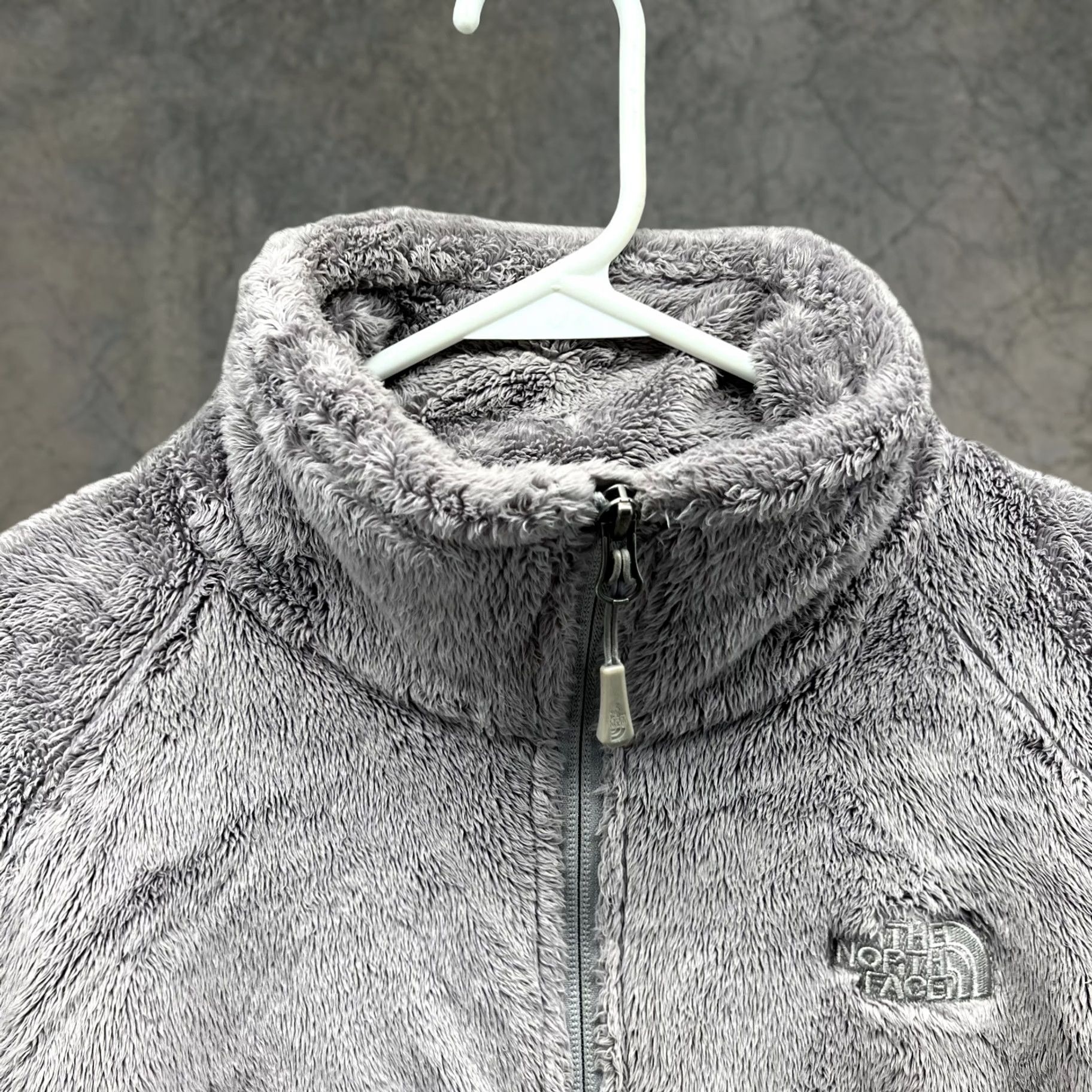 The North Face VINTAGE The North Face Jacket Womens Small Grey Full Zip Fleece Osito 2 Sweater C782 Size S / US 4 / IT 40 - 1 Thumbnail