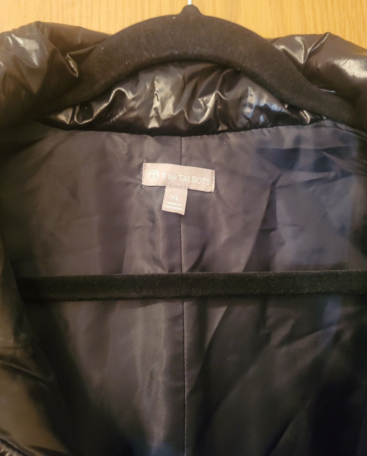 Talbots NWT T by Talbots High Shine High-Low Hem Quilted Puffer Vest Size XL / US 12-14 / IT 48-50 - 6 Thumbnail