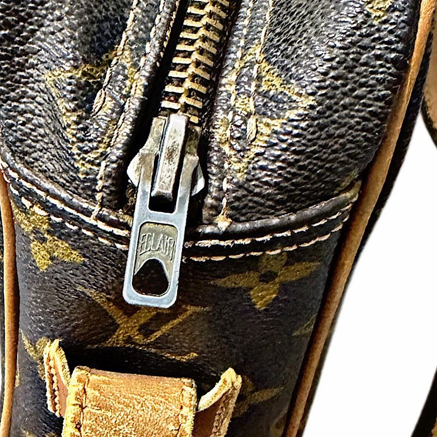 Louis Vuitton Authentic Vintage Louis Vuitton USA Sac Bandouliere Bag Size ONE SIZE - 3 Thumbnail