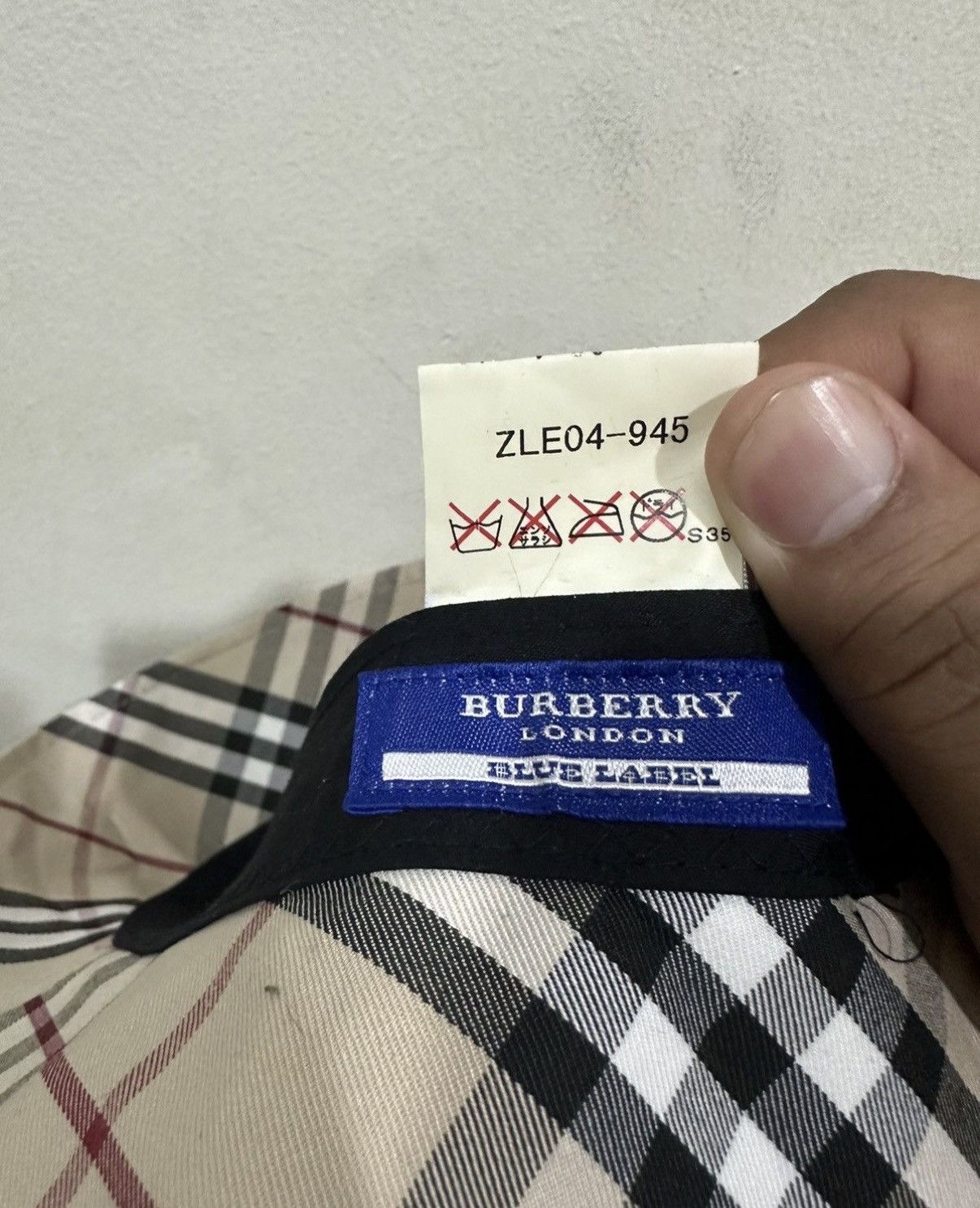 Burberry VTG Blue Label Burberry Nova Checked Corduroy Hat Size ONE SIZE - 7 Thumbnail