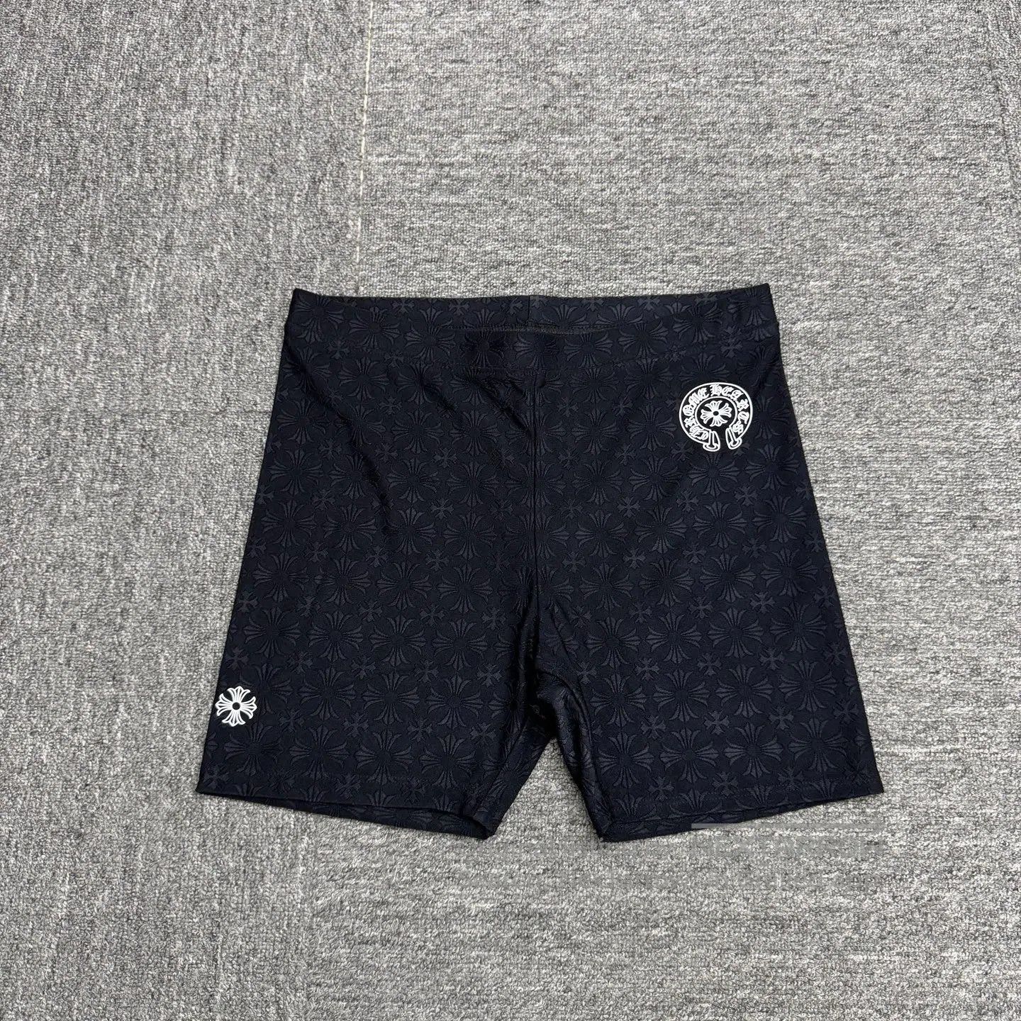 Chrome Hearts CHROME HEARTS sizem Shorts with a full print of cross-shape Size 28" / US 6 / IT 42 - 1 Thumbnail
