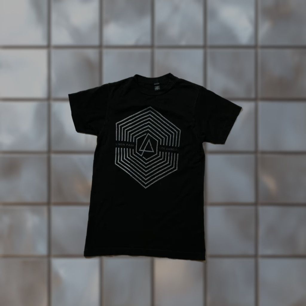 Tultex VINTAGE Linkin Park Los Angeles Hexagon LP Logo Rock Band Graphic Black S/S T-Shirt XS Size US XS / EU 42 / 0 - 1 Thumbnail