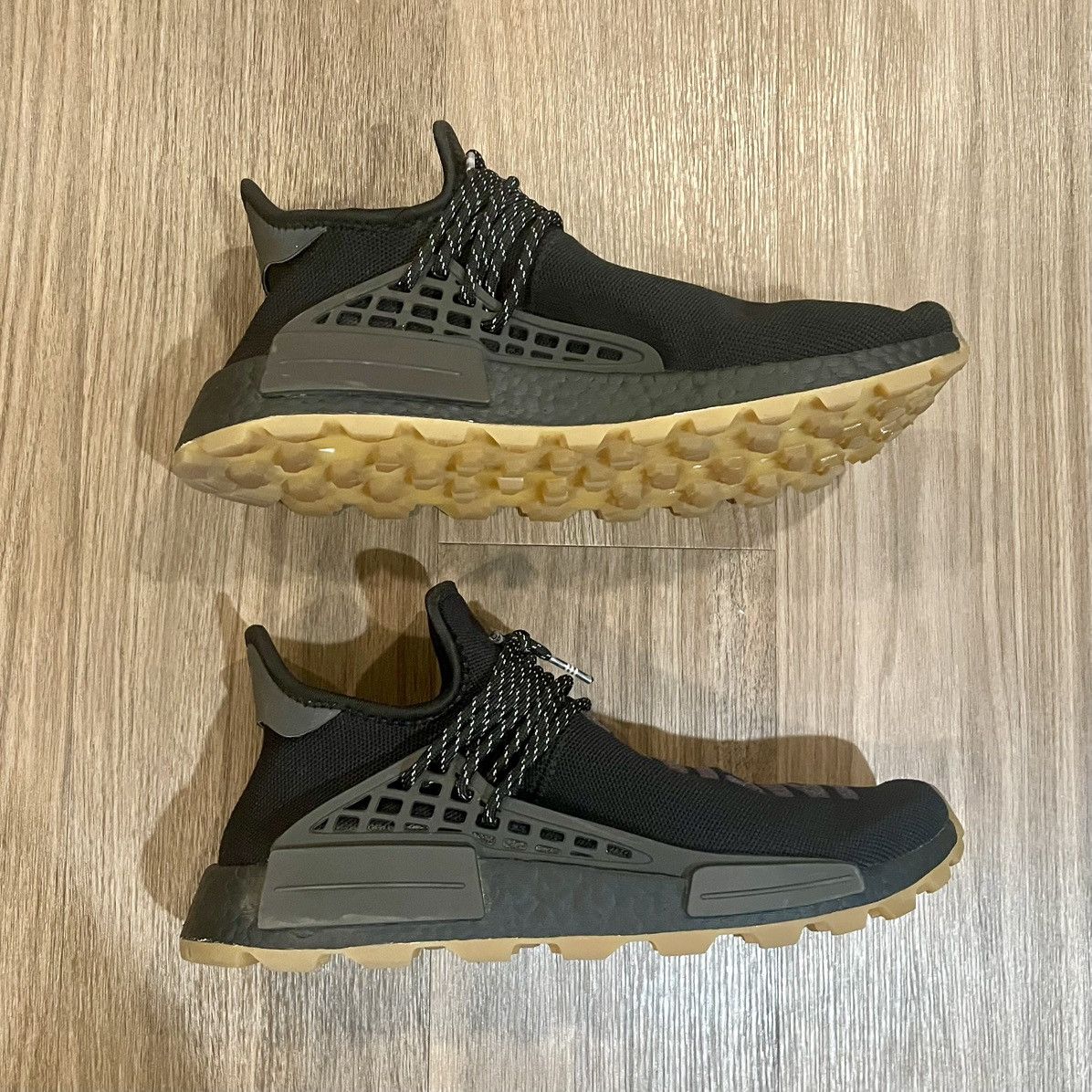 Adidas × Pharrell adidas NMD Hu Trail Size US 10 / EU 43 - 4 Thumbnail