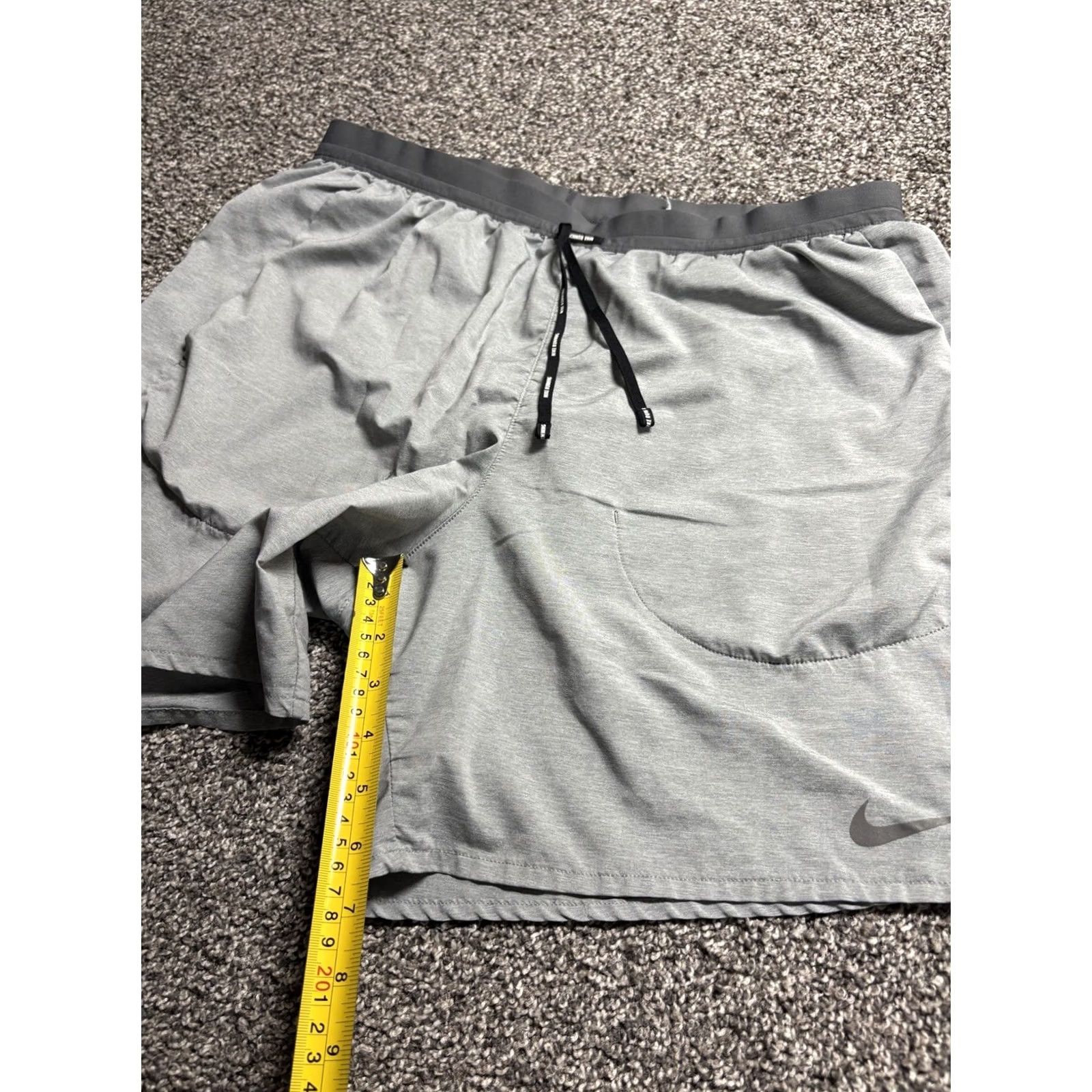 Nike Nike Flex Stride Shorts Mens Large Gray 6" 2-In-1 Running Lined CJ5459 Size US 33 - 6 Thumbnail