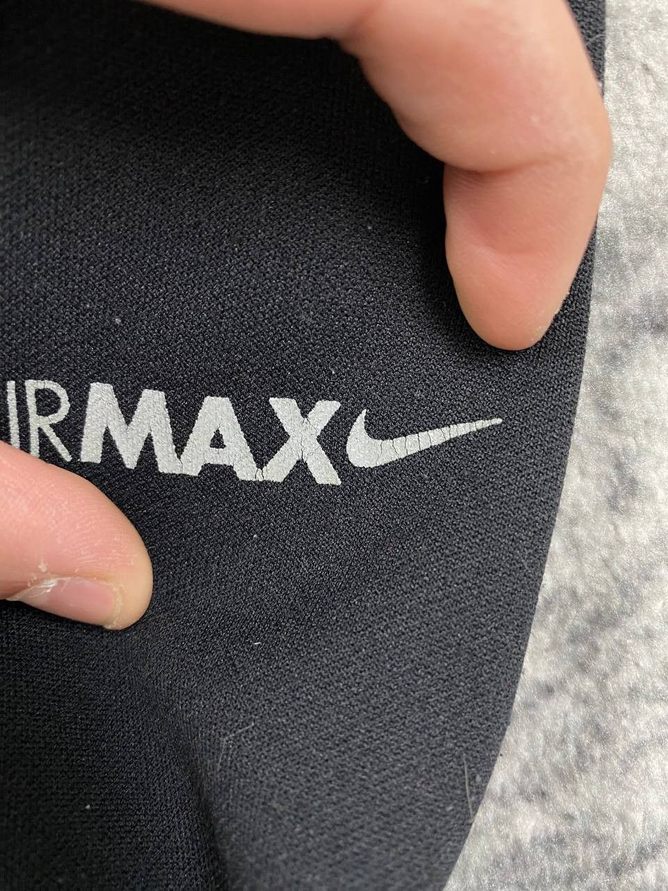 Nike Vintage Nike Air Max Central Logo Hoodie Men Size L Black Size US L / EU 52-54 / 3 - 6 Thumbnail