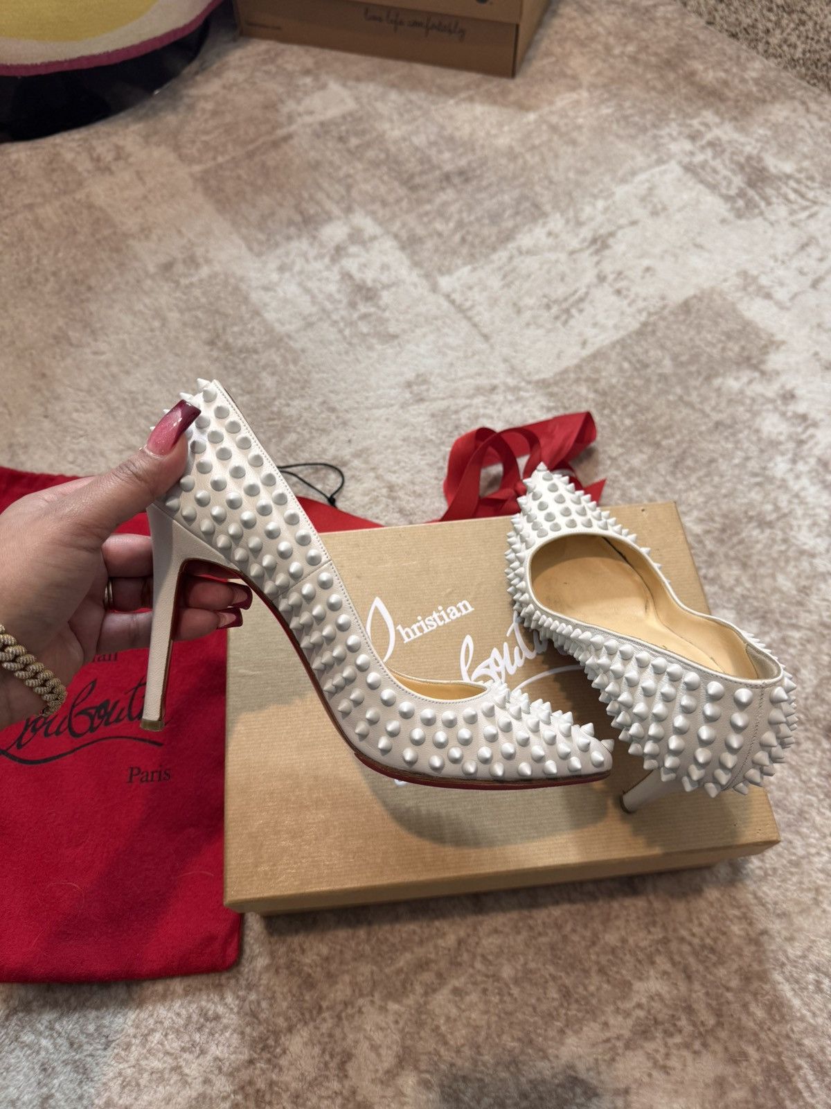 Christian Louboutin AUTHENTIC CHRISTIAN LOUBOUTIN HEELS SIZE 7 Size US 7 / IT 37 - 4 Thumbnail