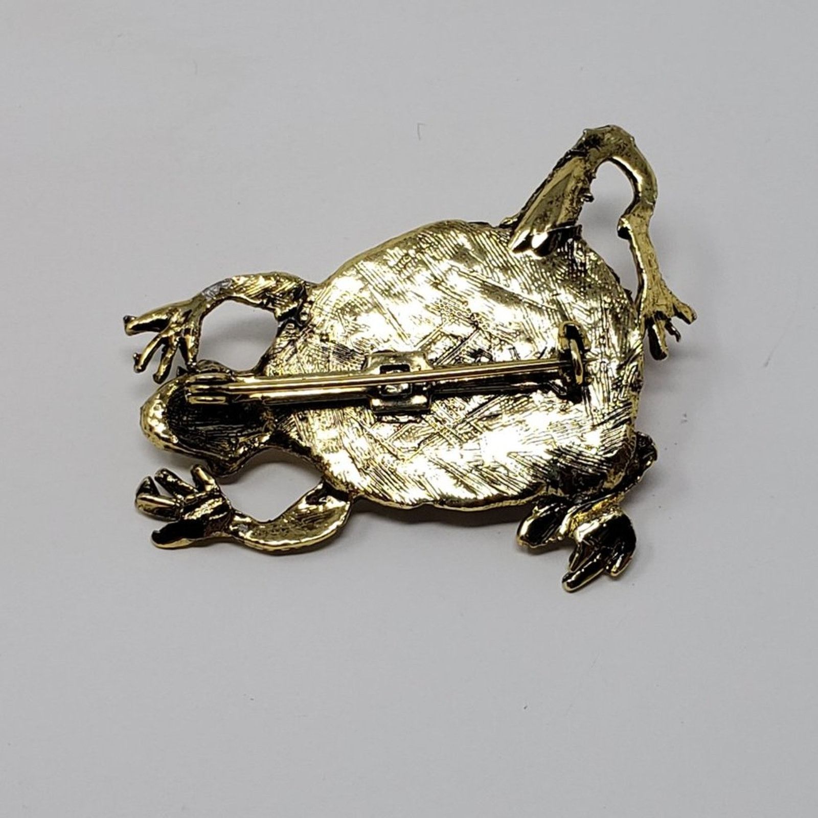 Other Gold-Tone Frog Brooch Blush Rose Colored Stone Body Red Eyes Size ONE SIZE - 5 Thumbnail