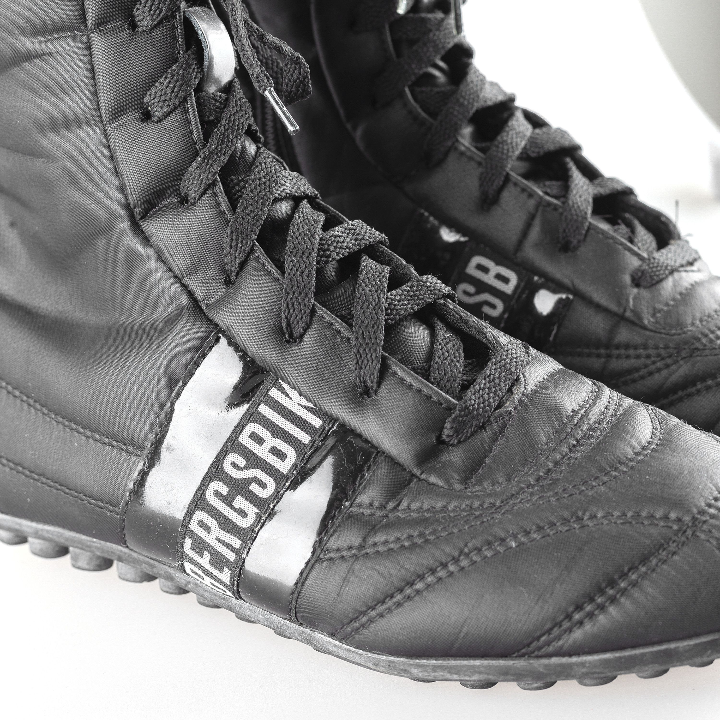 Dirk Bikkembergs Dirk Bikkembergs Black Football Vintage Boots (37 EU) Size US 6 / IT 36 - 5 Thumbnail