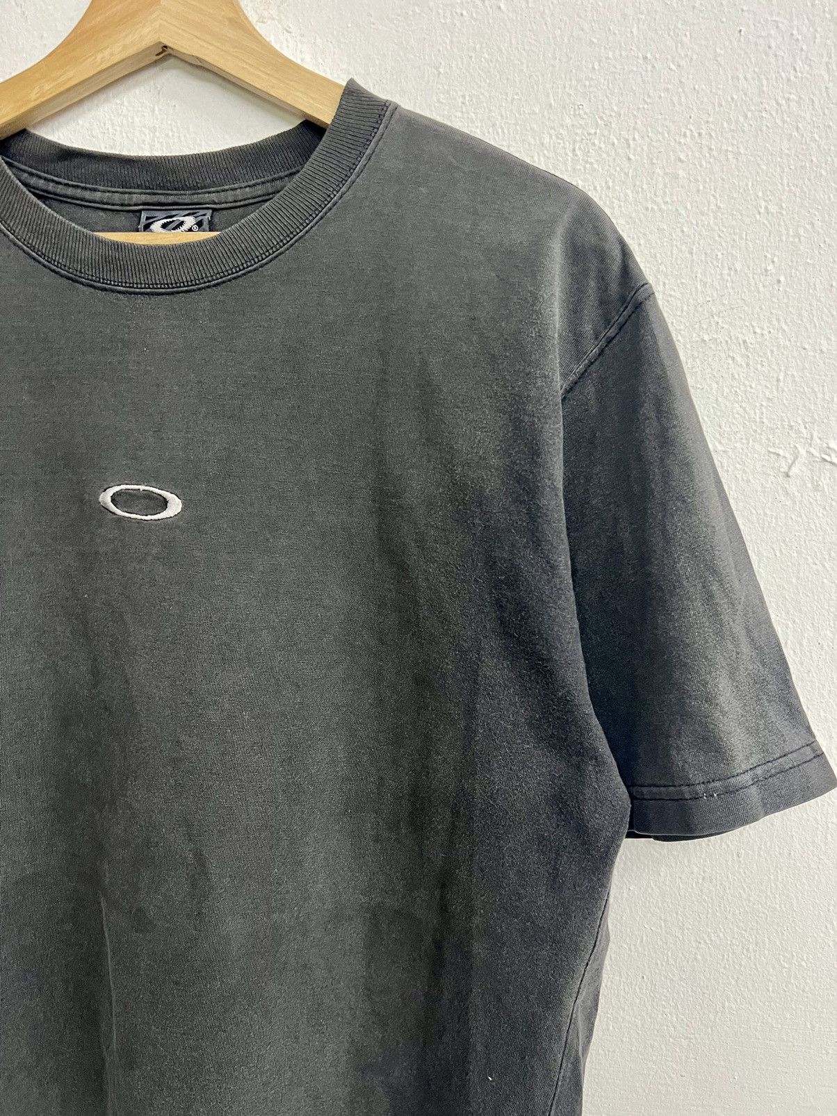Oakley Vintage Y2K Oakley Software Mad Science Tee Size US L / EU 52-54 / 3 - 6 Thumbnail