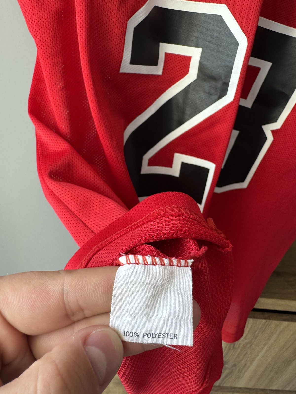 Champion × NBA × Vintage Vintage Michael Jordan #23 Chicago Bulls Home Jersey Size US M / EU 48-50 / 2 - 7 Thumbnail
