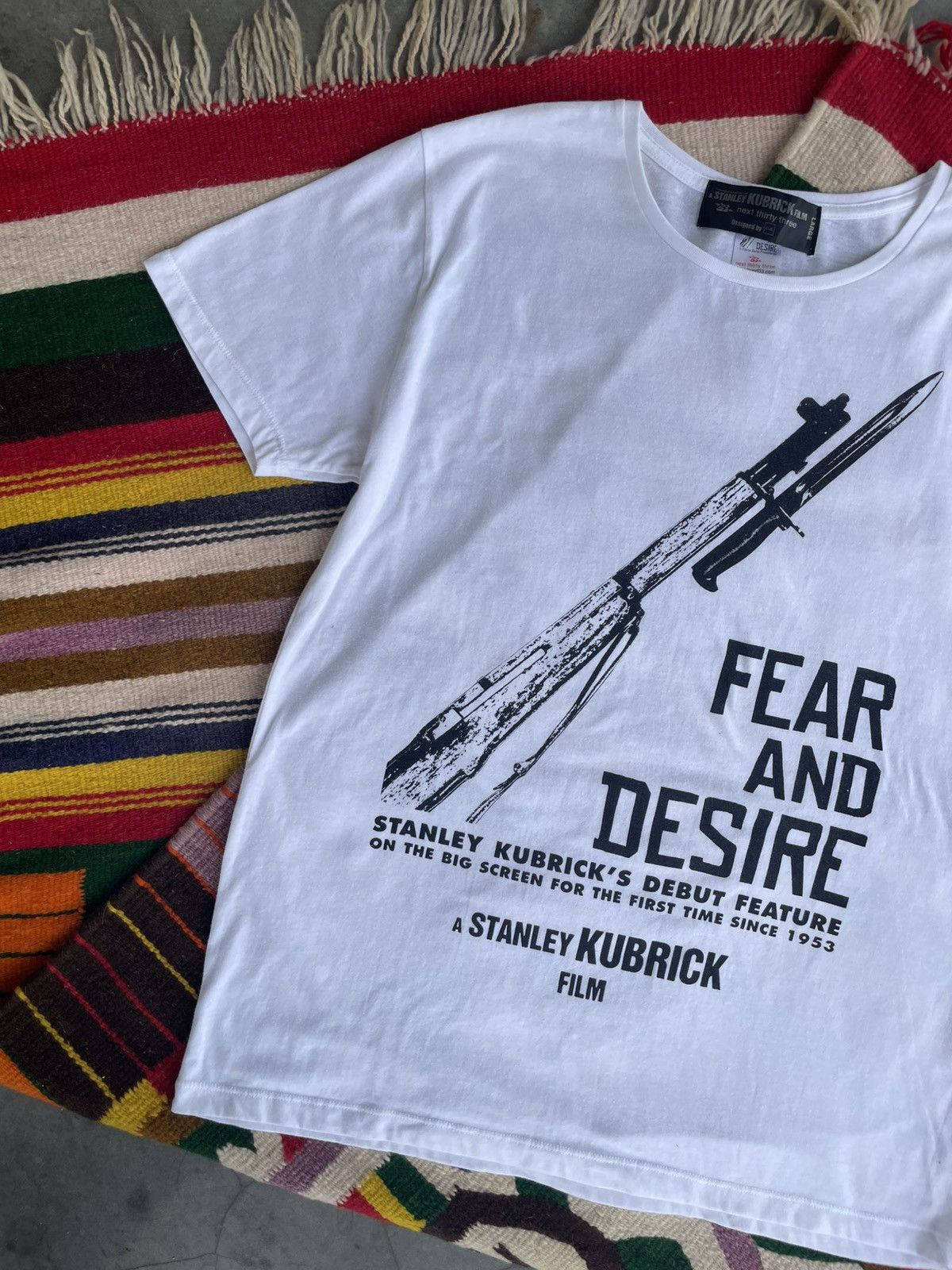 Vintage Fear and Desire (1953) filmed by Stanley Kubrick T Shirt Size US L / EU 52-54 / 3 - 2 Thumbnail
