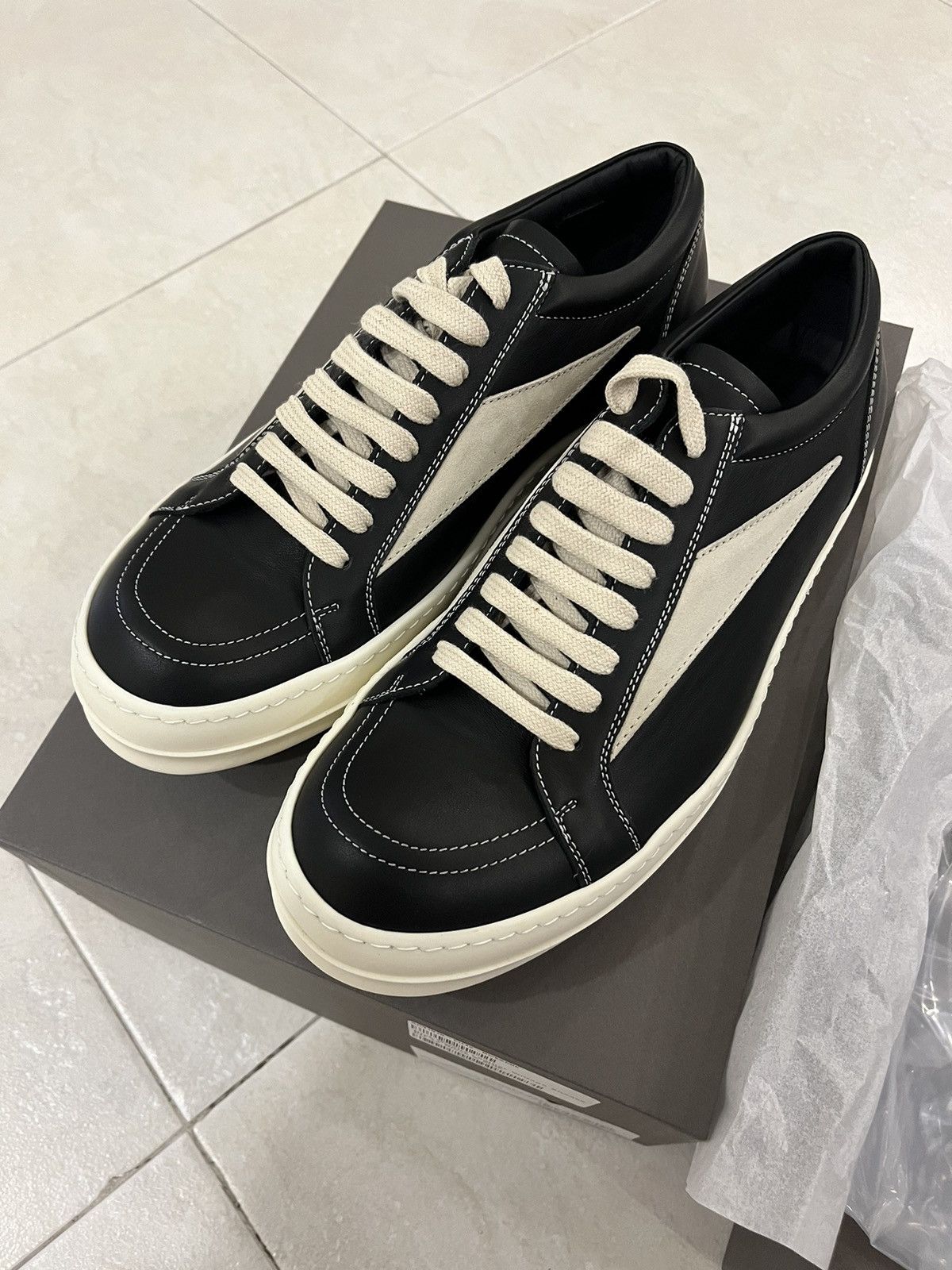 Rick Owens Rick Owens Vintage Sneaker Mainline Size US 9 / EU 42 - 1 Thumbnail