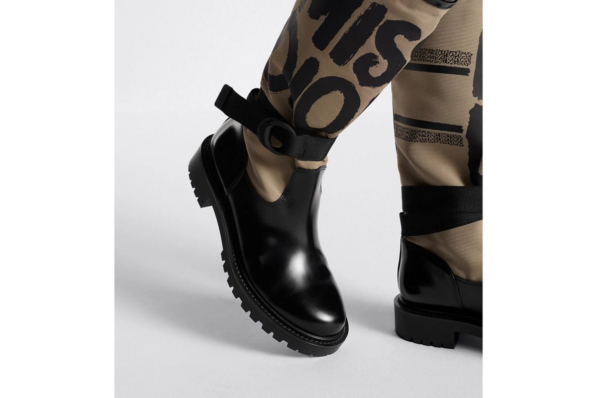 o1bcso1str0226 D-Major Boot in Black/Multi