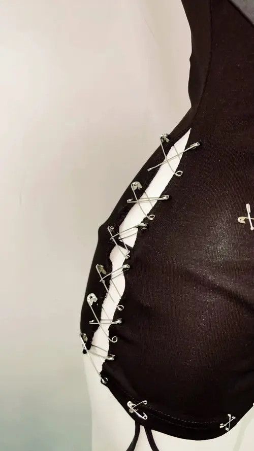 Designer Gothic Punk Y2k Crop Top Long Sleeve Black Shirt Size M / US 6-8 / IT 42-44 - 4 Thumbnail