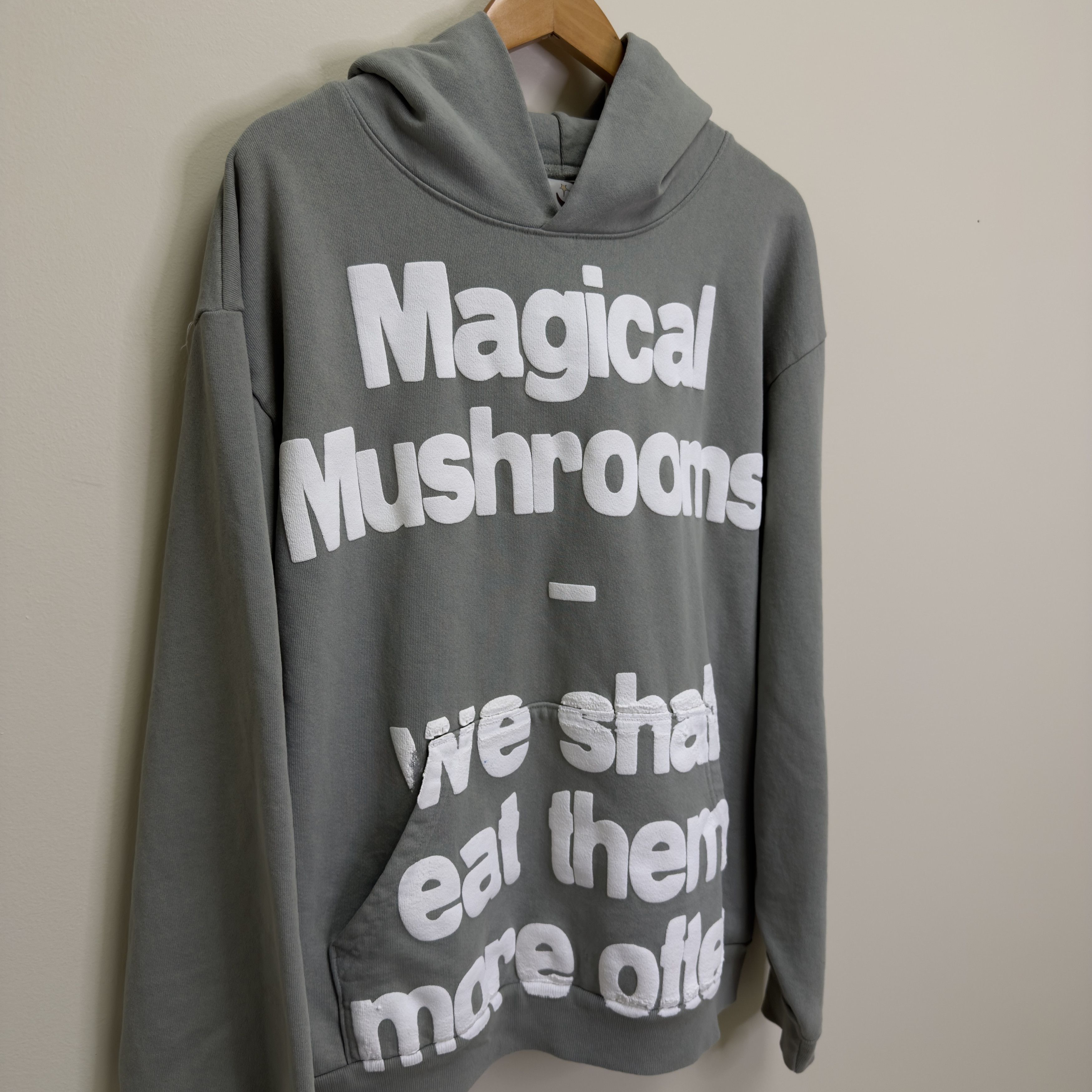 Lyrical Lemonade Magical Mushroom Hoodie Size US L / EU 52-54 / 3 - 2 Thumbnail