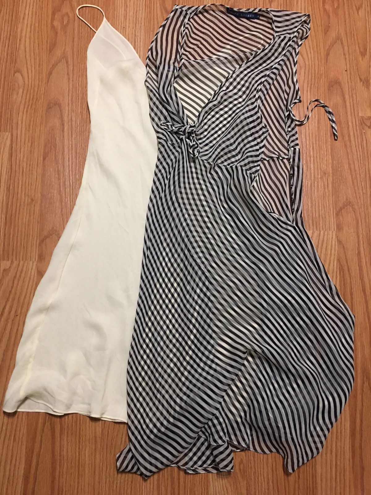 Ralph Lauren Ralph Lauren Silk Stripped Dress Size 4 Size S / US 4 / IT 40 - 8 Thumbnail