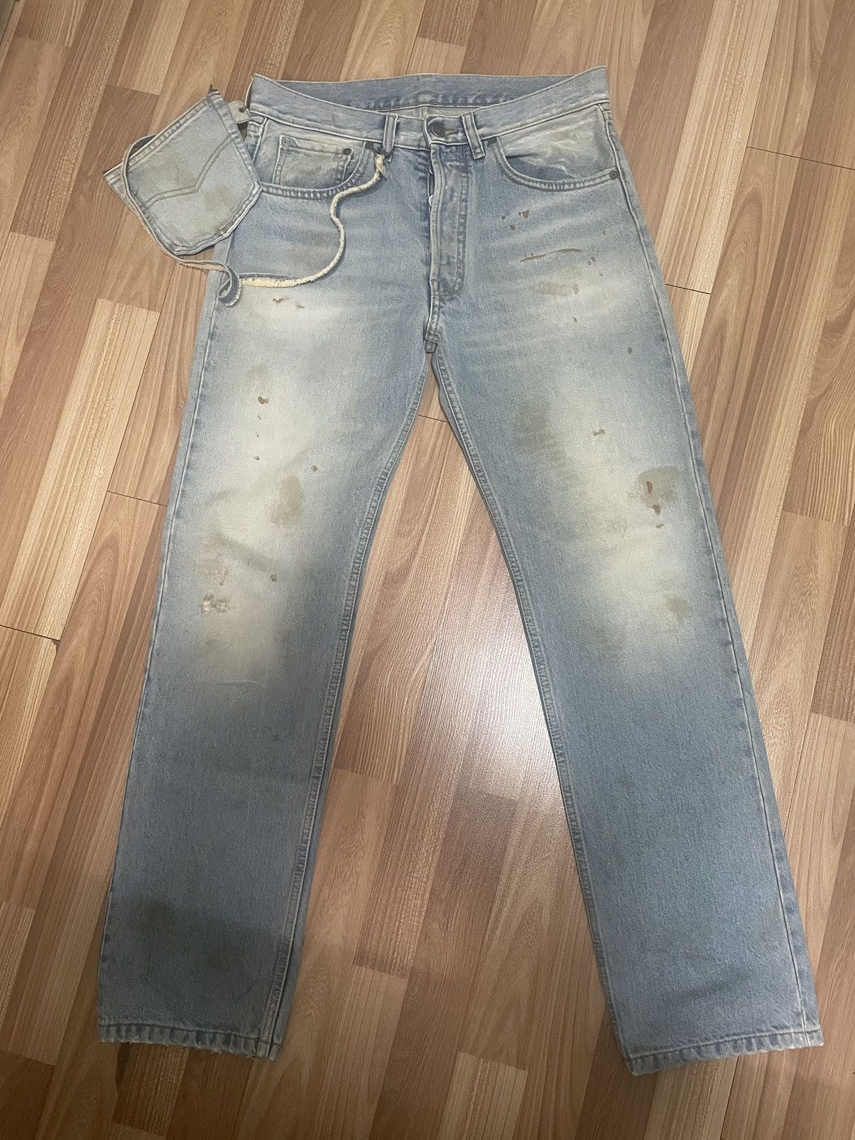 Maison Margiela Maison Margiela Distressed Denim with Strap Pouch Size US 30 / EU 46 - 1 Thumbnail