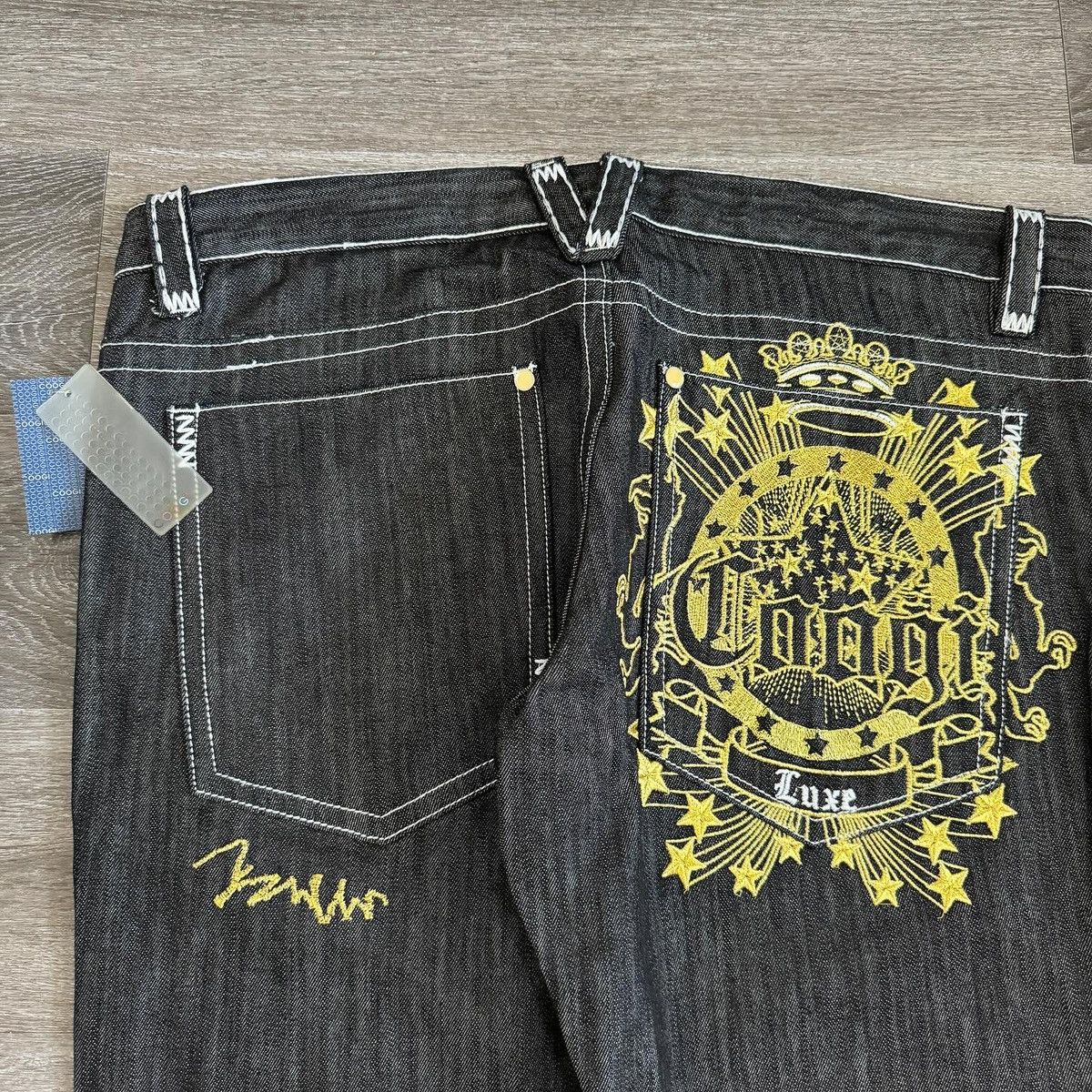 Coogi × Japanese Brand × Vintage Grail Vintage y2k Coogi baggy embroidered luxe jeans Size US 40 / EU 56 - 3 Thumbnail
