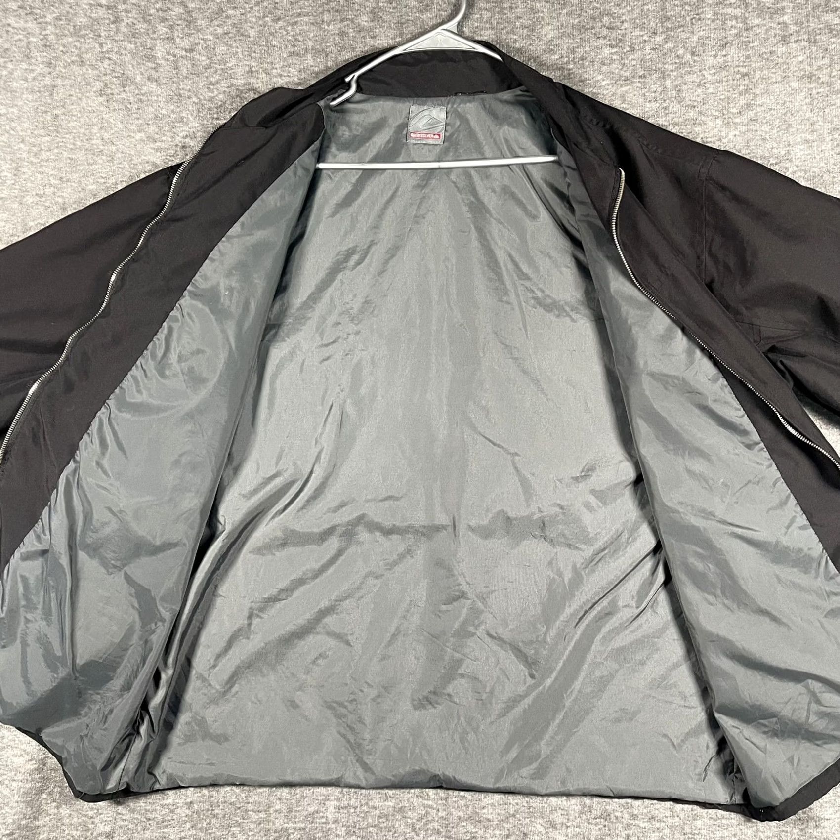 Quiksilver VINTAGE Quiksilver Jacket Mens XL Black Full Zip Lightweight Windbreaker Surf Casual Mens XL Black Size US XXL / EU 58 / 5 - 4 Thumbnail