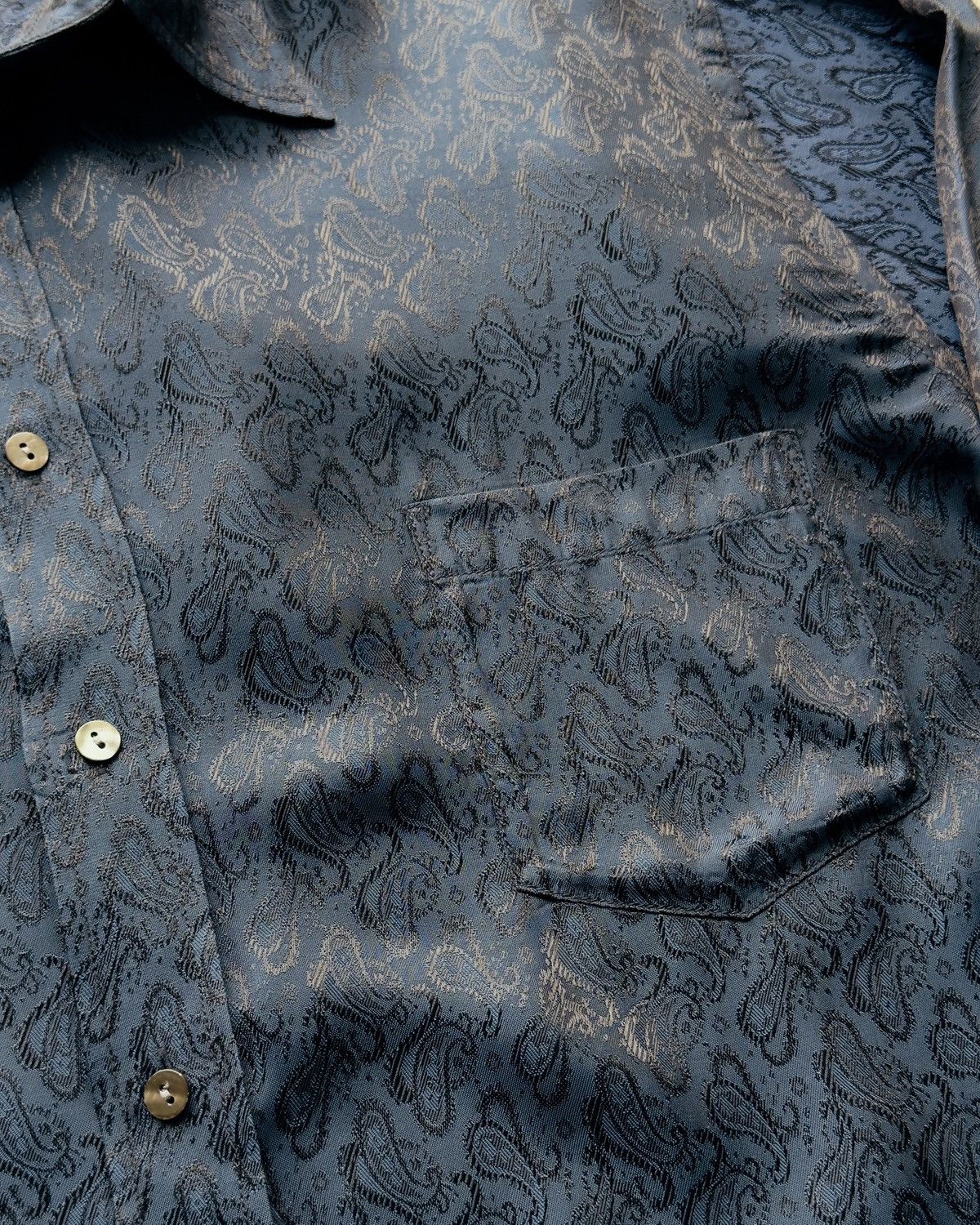 Acne Studios Acne Studios Navy Paisley Print Button Up Size US S / EU 44-46 / 1 - 5 Thumbnail