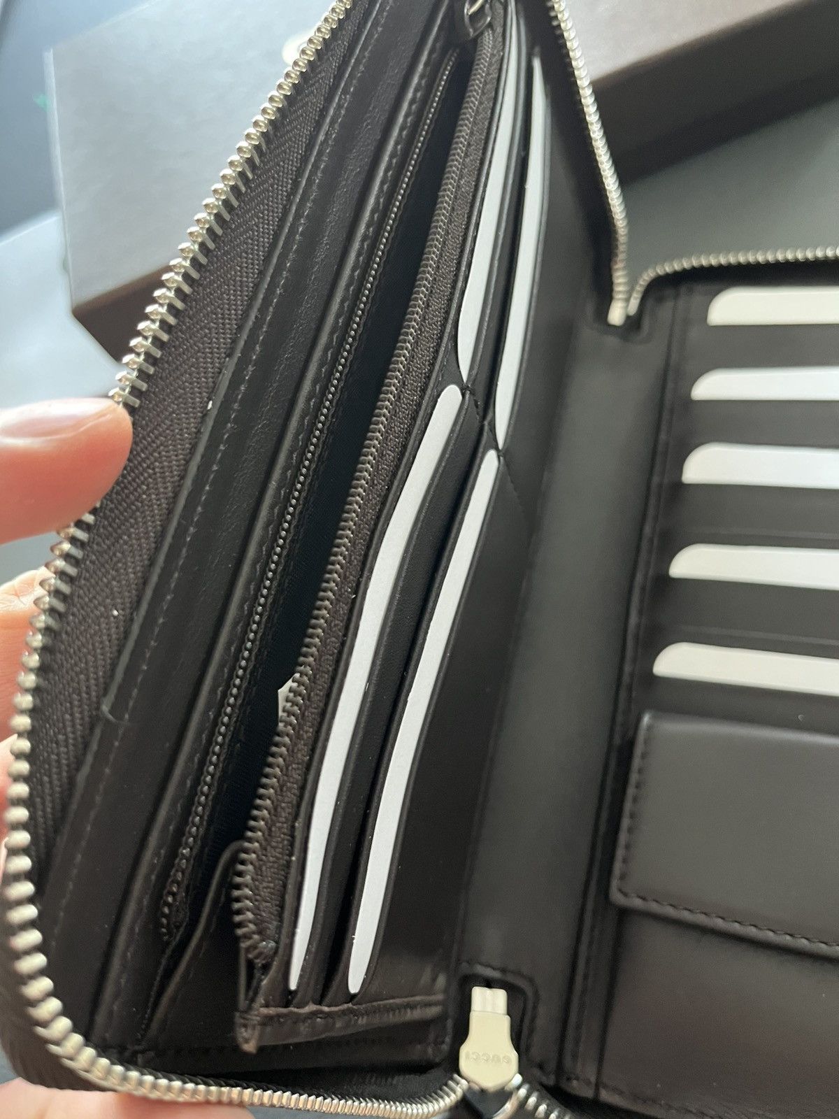 Gucci $2k Gucci GG Monogram Wallet Long Zip Brand New Size ONE SIZE - 7 Thumbnail