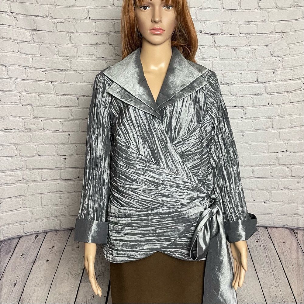 Other Cachet Crinkled Wrap Silver Jacket Size 14W Size XL / US 12-14 / IT 48-50 - 1 Thumbnail