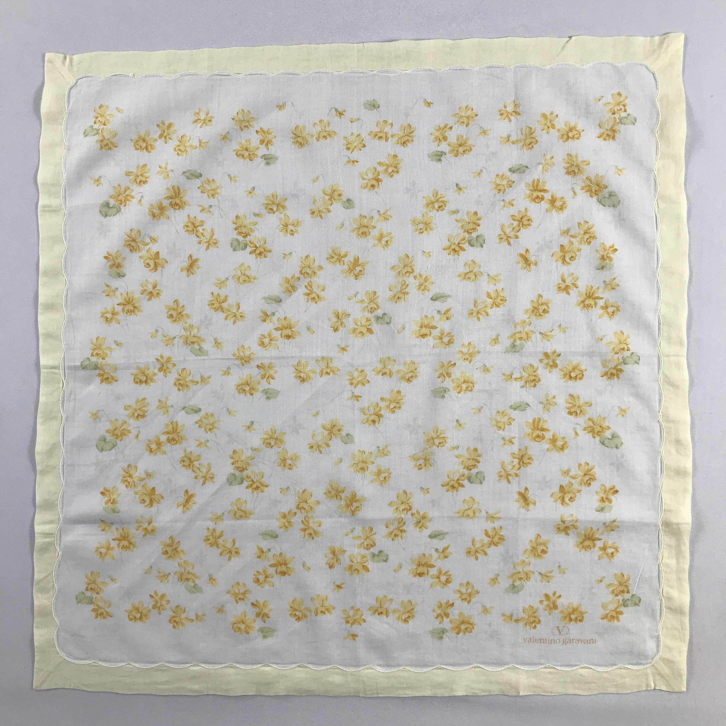 Valentino Valentino Garavani Handkerchief / Bandana / Neckerchief C662 Size ONE SIZE - 3 Thumbnail