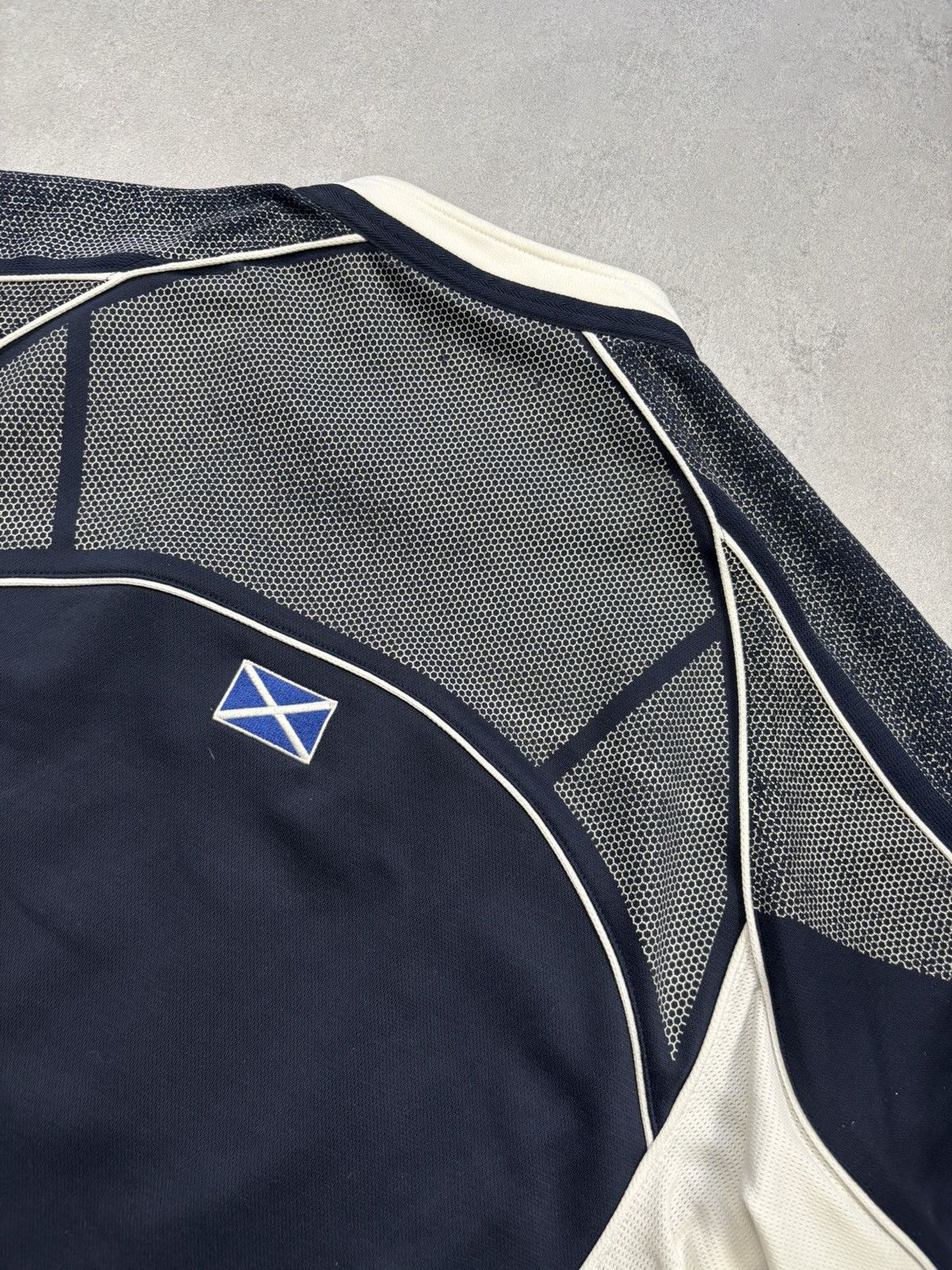 Canterbury of New Zealand Vintage Scotland Rugby Shirt 2007 Jersey Canterbury Murray Size US L / EU 52-54 / 3 - 14 Thumbnail