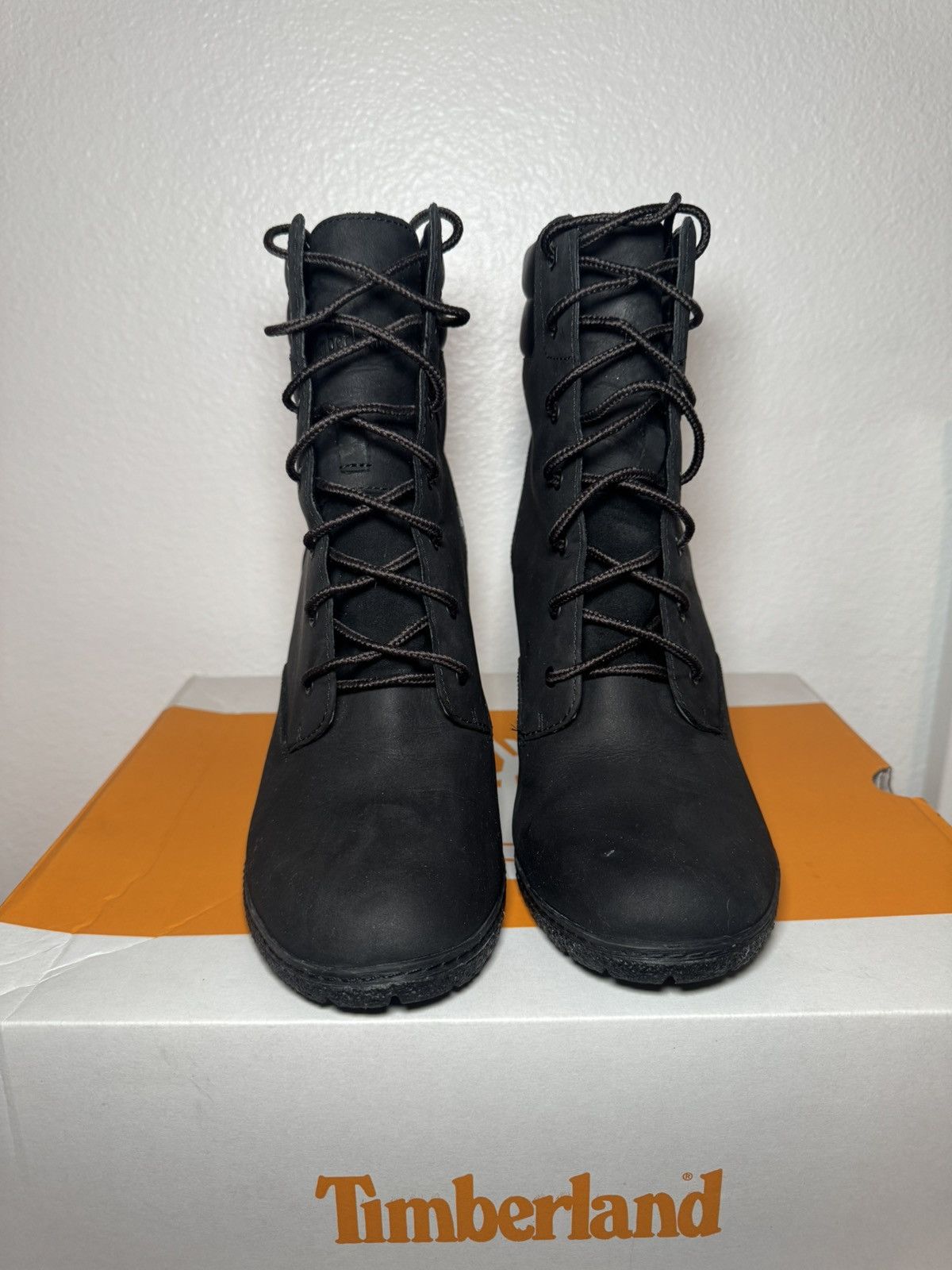 Timberland Timberland black leather ankle boots with a 3 inch heel Size US 11 / IT 41 - 2 Thumbnail
