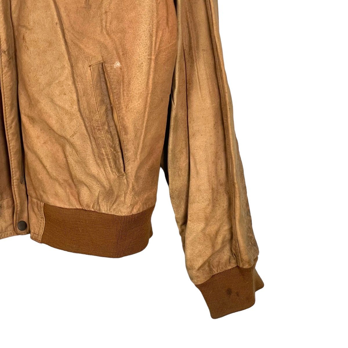 Marlboro Adventure Team Marlboro Adventure Teams USA Map Inner Leather Size US L / EU 52-54 / 3 - 6 Thumbnail