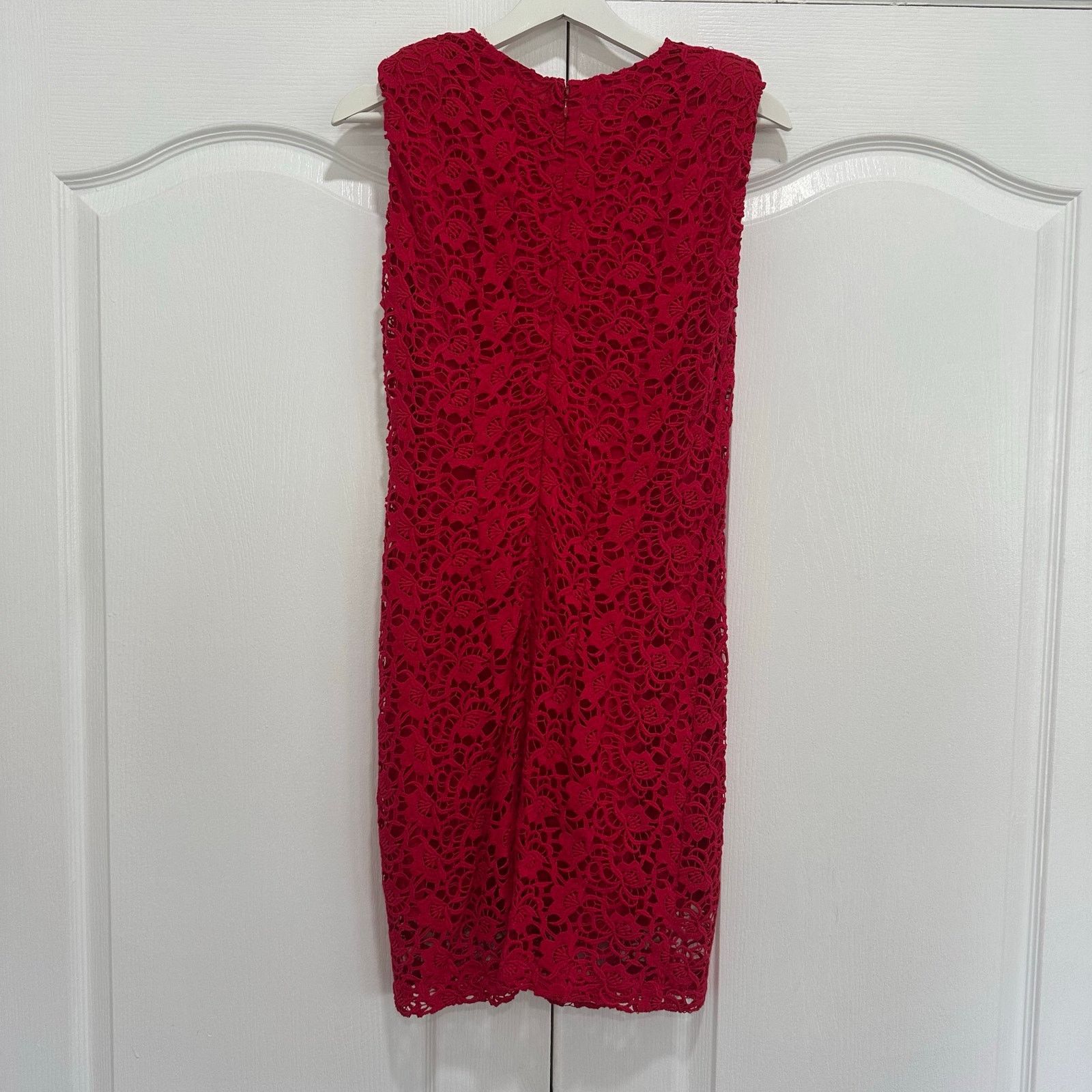 Mango Mango MNG Suit Red Crochet Sleeveless Lace Sheath Dress Size M / US 6-8 / IT 42-44 - 2 Thumbnail