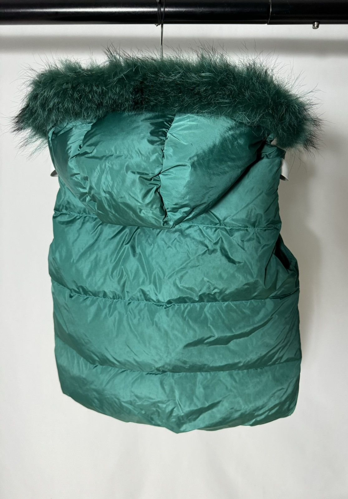 Moncler Moncler Ladies Fur Gilet Size XS / US 0-2 / IT 36-38 - 3 Thumbnail