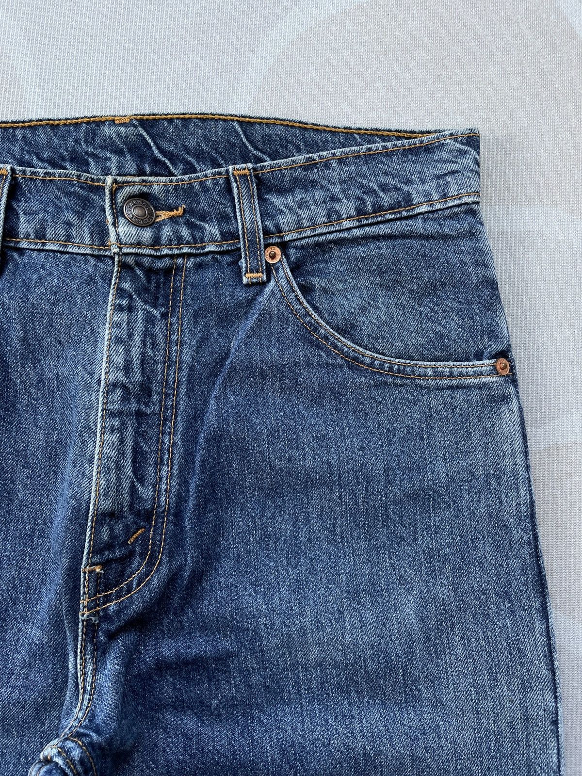 Levi's Vintage Levis 607 (LG117) Size US 30 / EU 46 - 4 Thumbnail