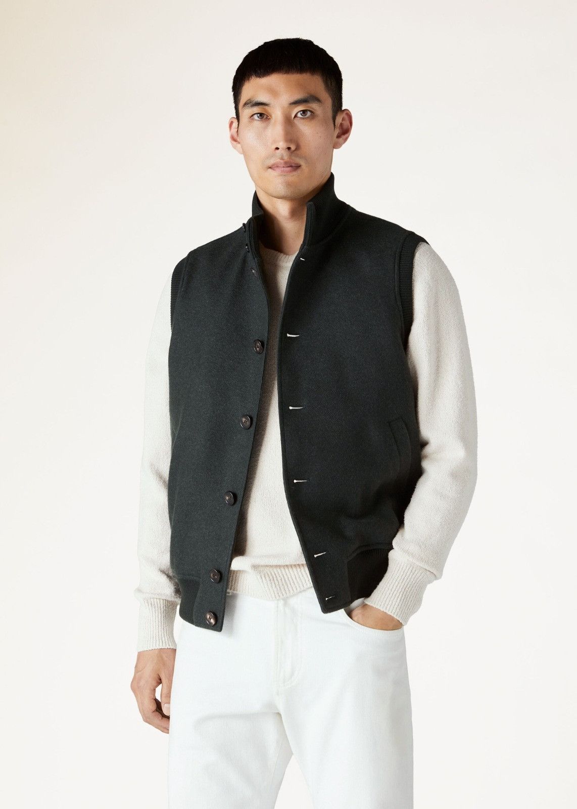 Loro Piana o1srvl11e0325 FAI8975 Vest in Dark Grey Size US S / EU 44-46 / 1 - 4 Thumbnail