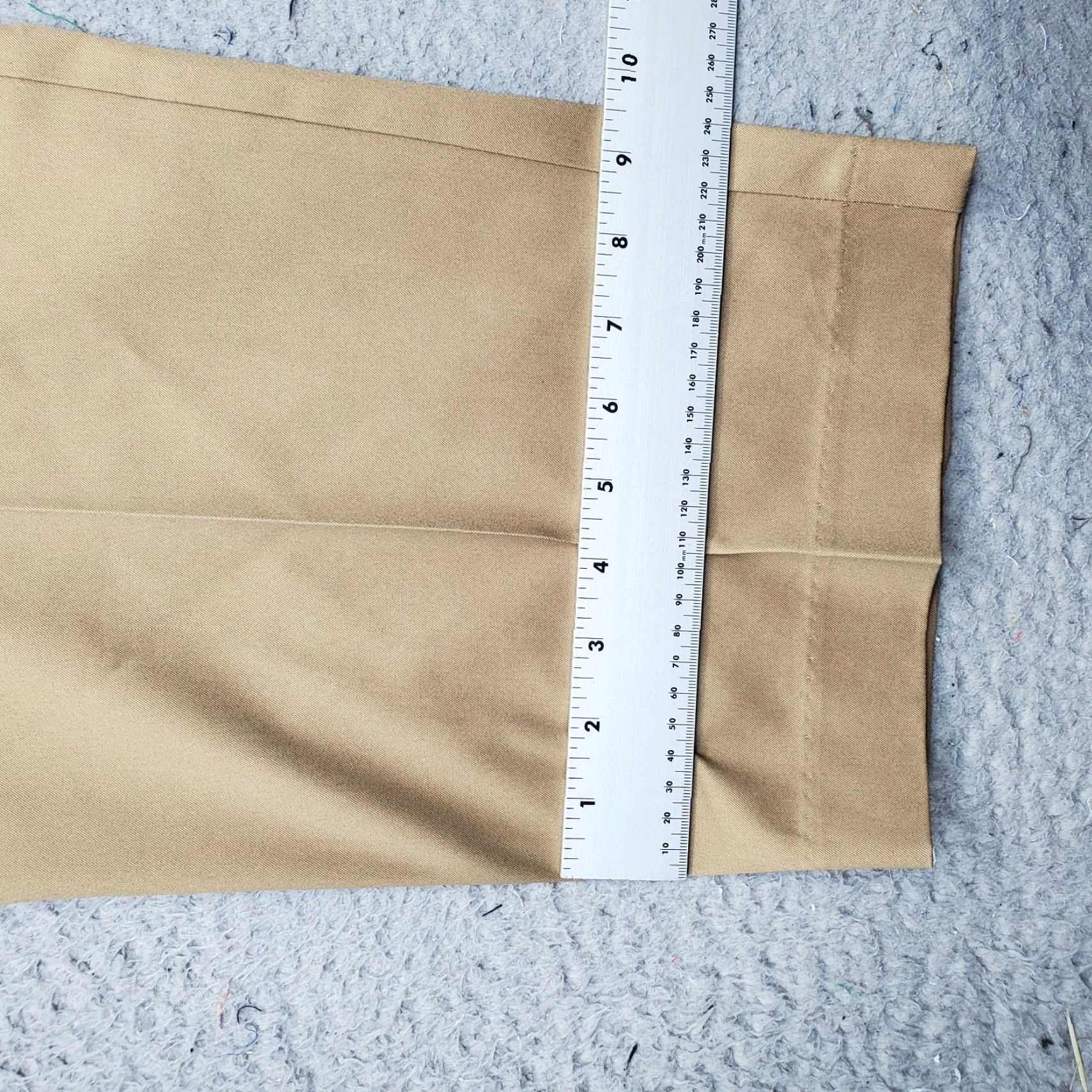 Dockers DOCKERS Mens Khaki Pants Tan 48 Regular Straight Pleated Pockets Slah Pocket Casual Business Formal Size 48 Mens Size US 32 / EU 48 - 5 Thumbnail