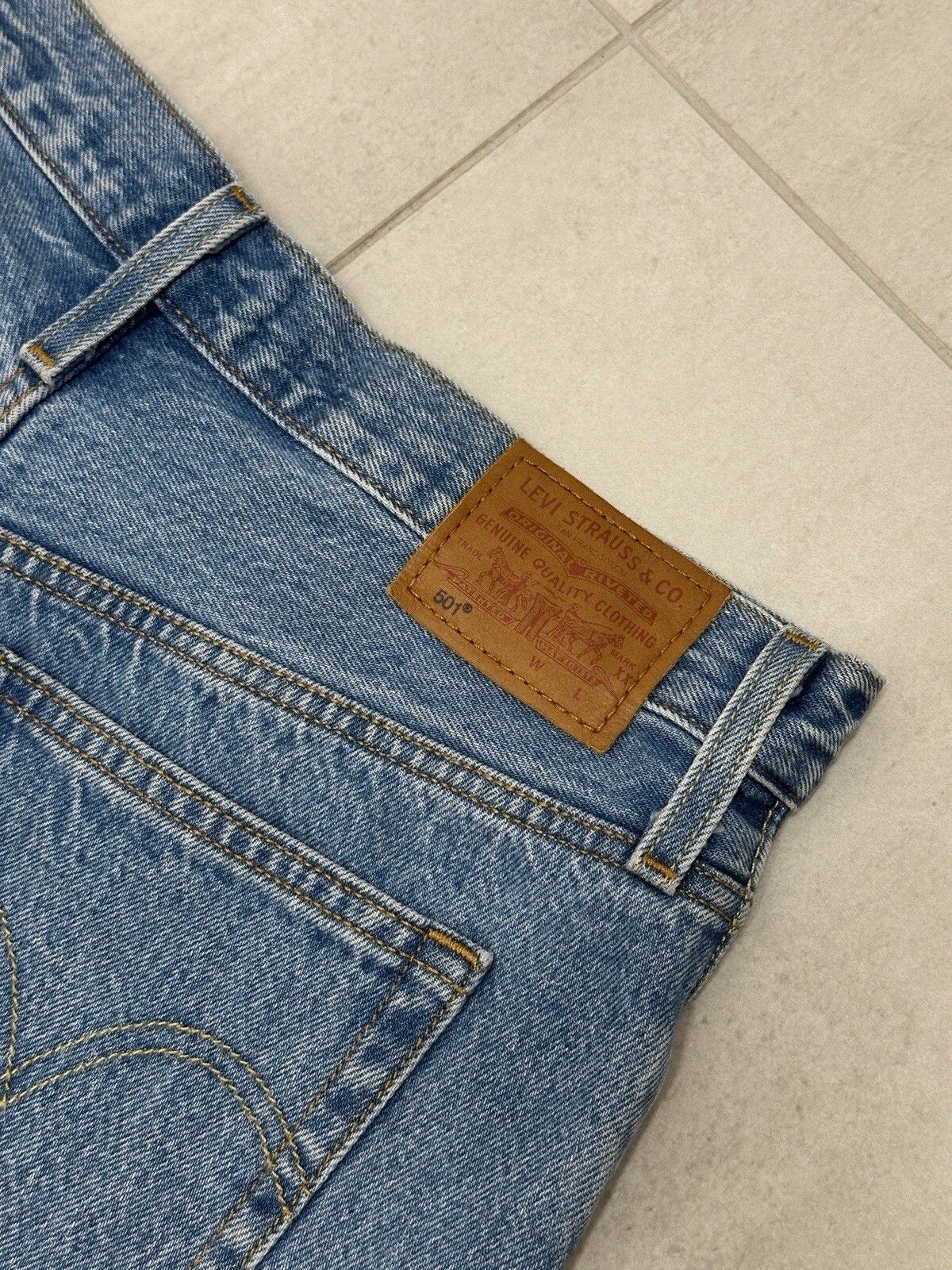 Levi's Levis 501 Womens Denim Blue Shorts Size 28 Size 28" / US 6 / IT 42 - 9 Thumbnail