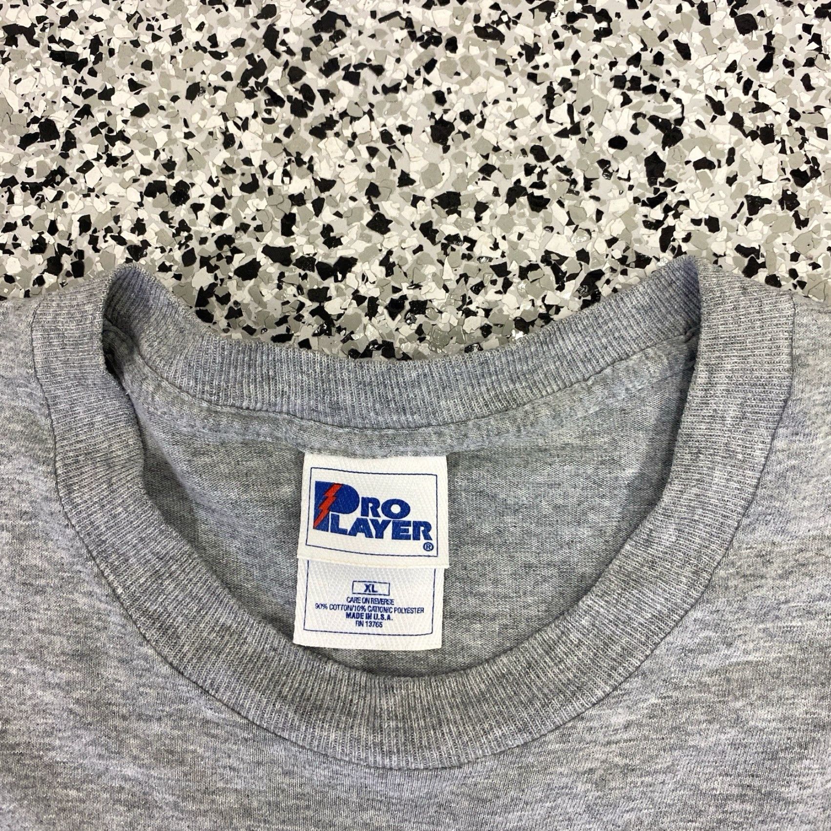 Pro Player VINTAGE Pro Player Arizona Wildcats 1997 Basketball Champions T Shirt Mens XL Gray 90s Sports Mens Size US XL / EU 56 / 4 - 3 Thumbnail